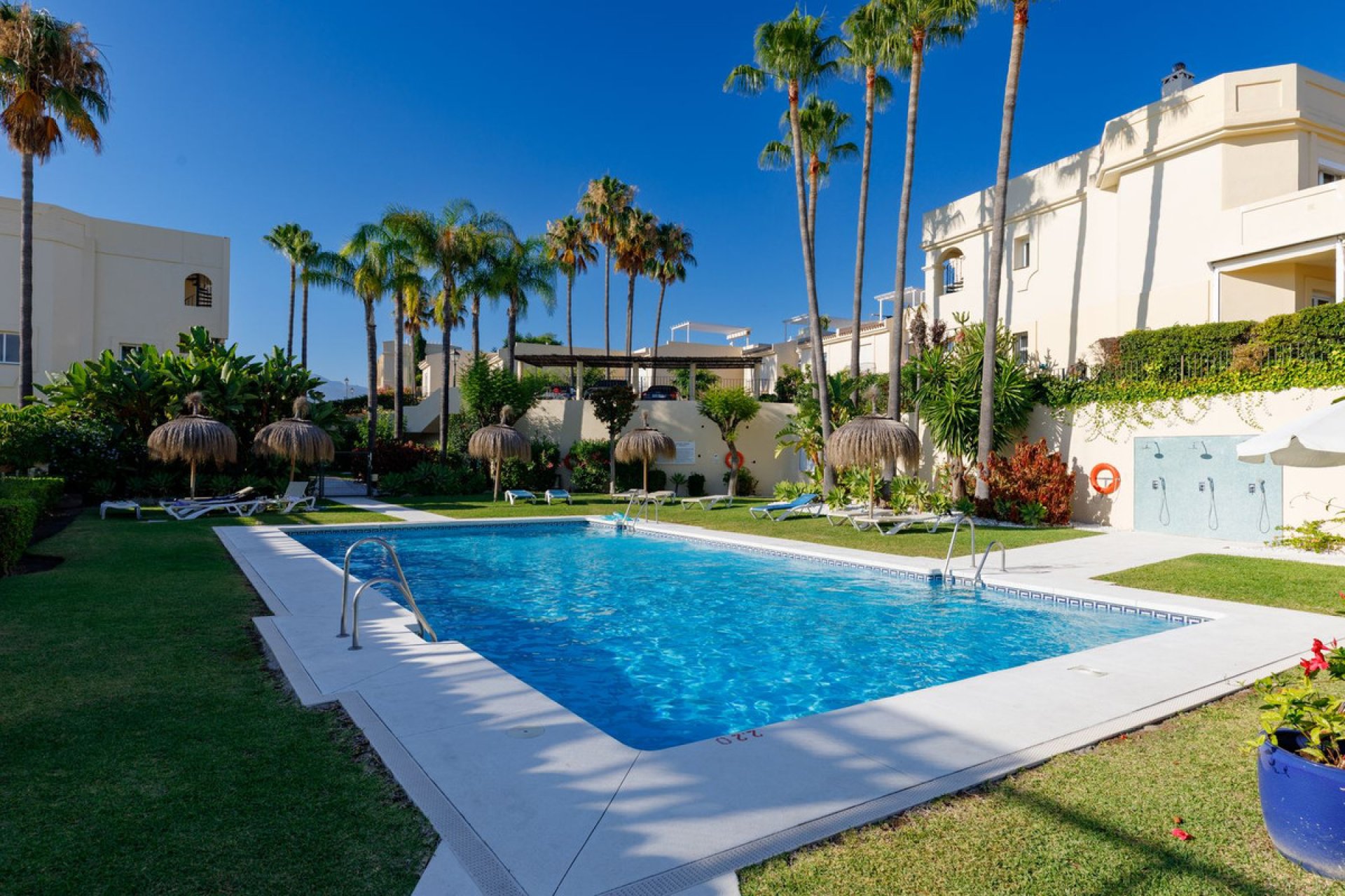 Resale - Ground floor apartment - Benahavís - La Quinta