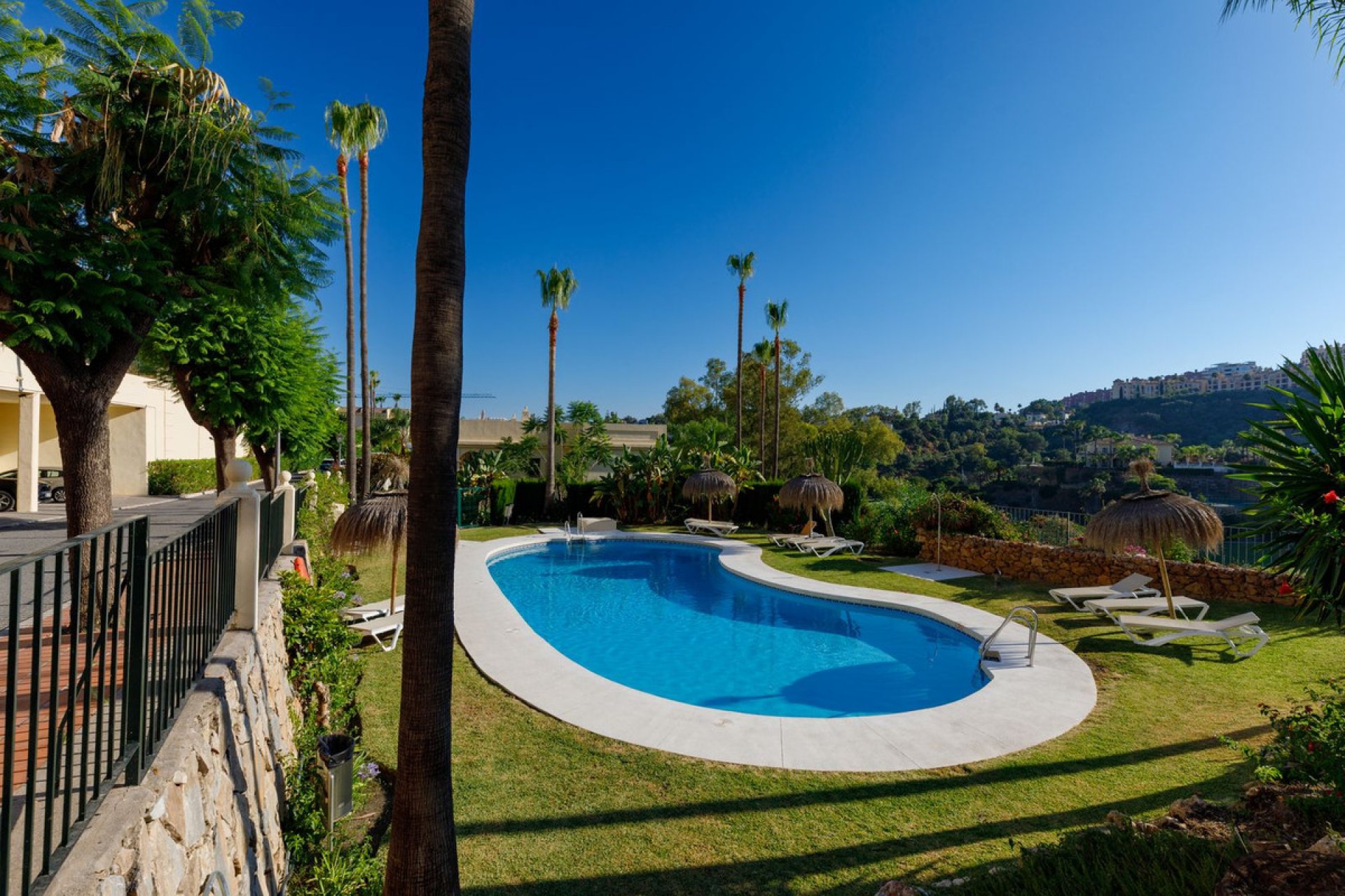 Resale - Ground floor apartment - Benahavís - La Quinta