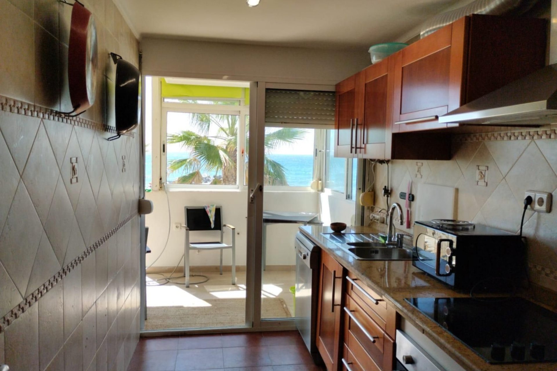 Resale - Ground floor apartment - Benalmádena - Benalmadena Costa