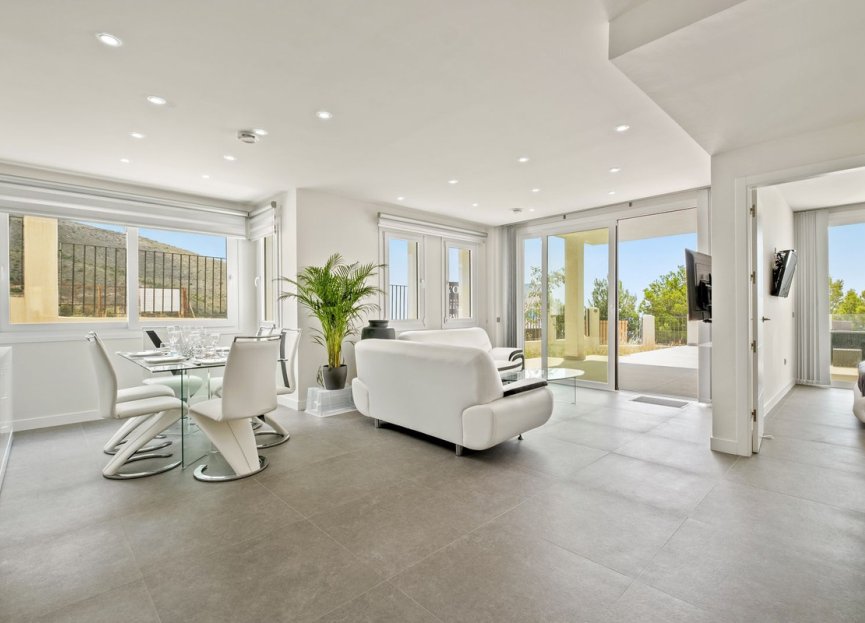 Resale - Ground floor apartment - Benalmádena - Benalmadena Costa