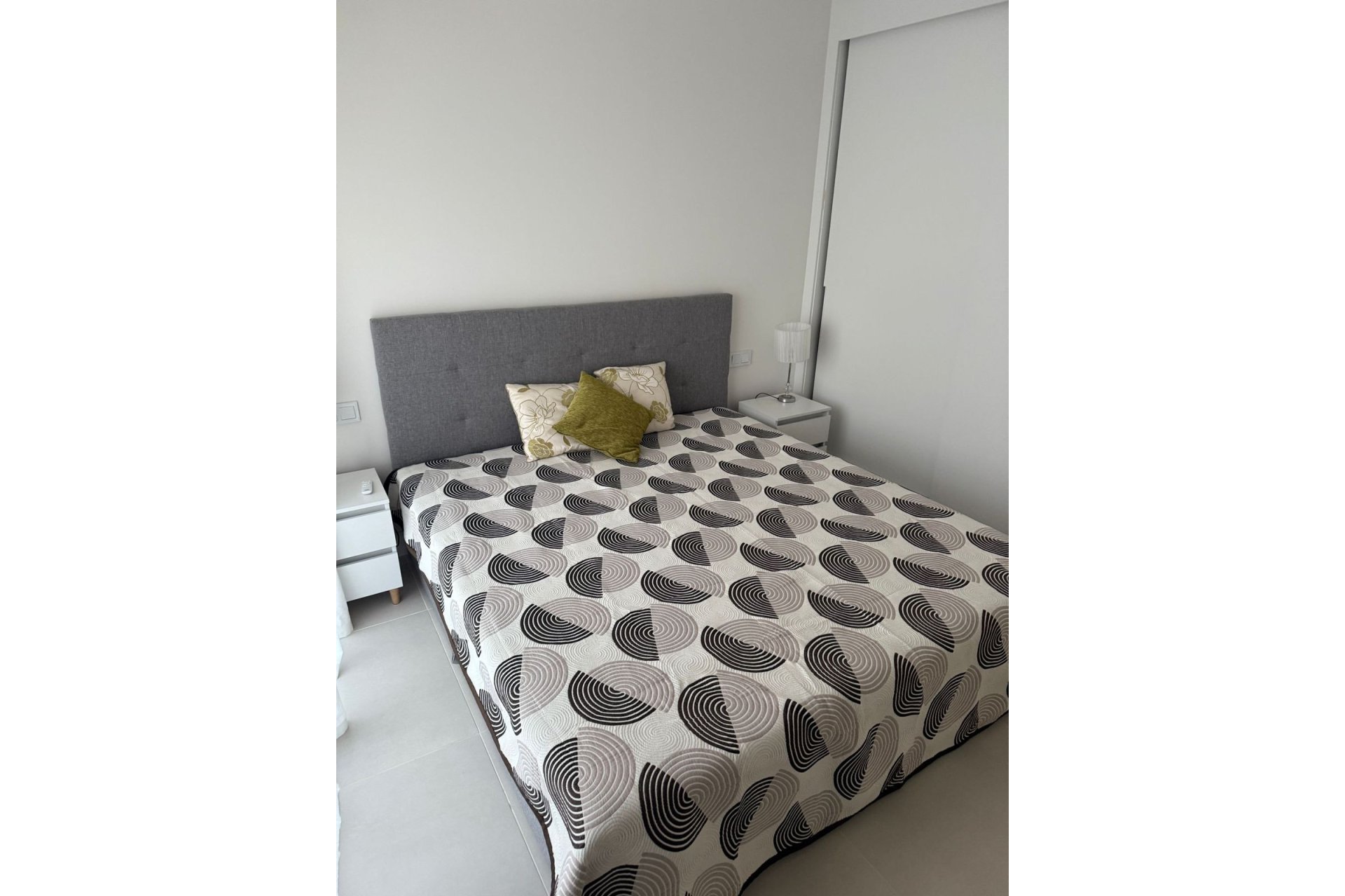 Resale - Ground floor apartment - Benalmádena - Benalmadena Costa