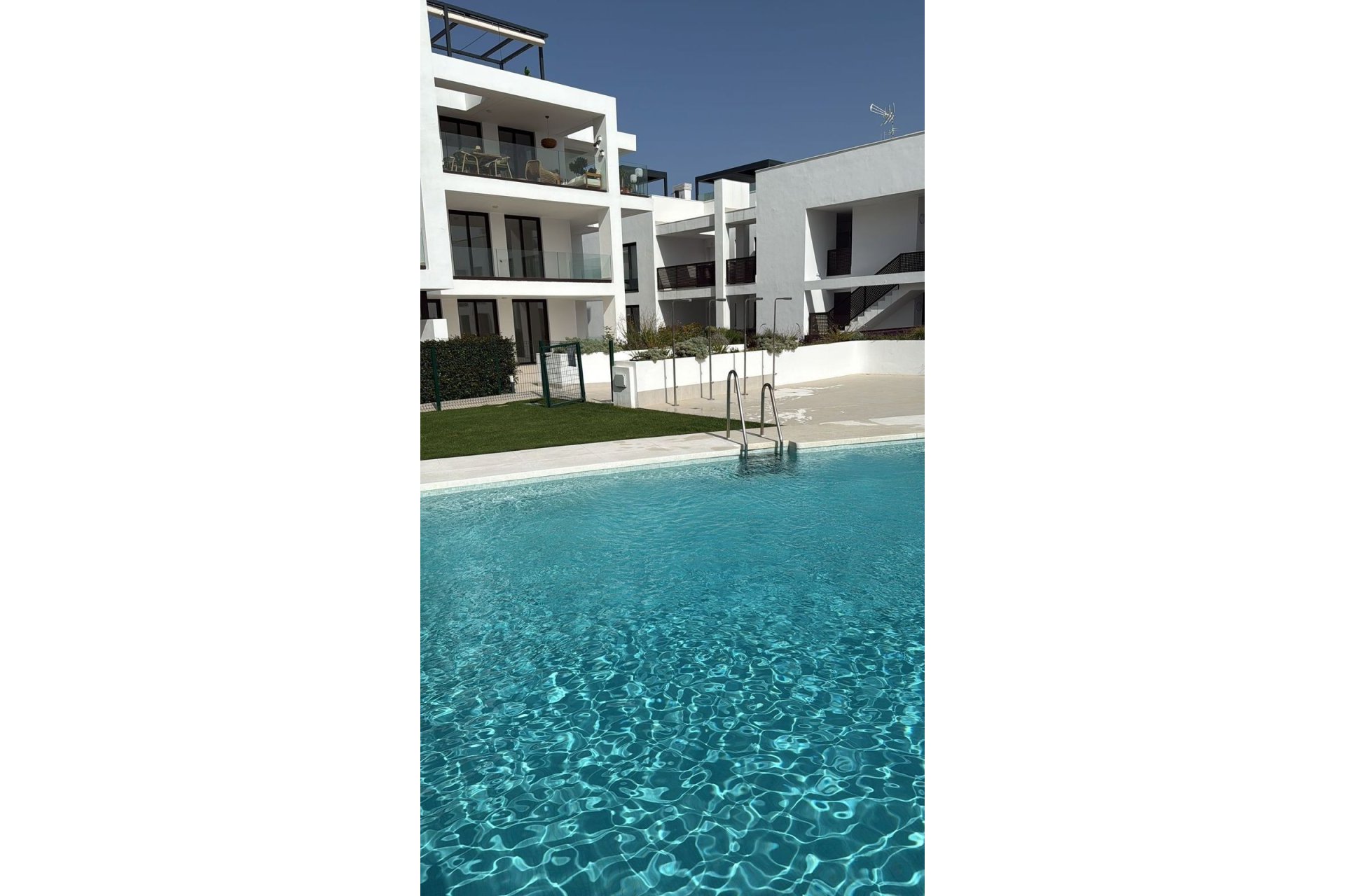 Resale - Ground floor apartment - Benalmádena - Benalmadena Costa