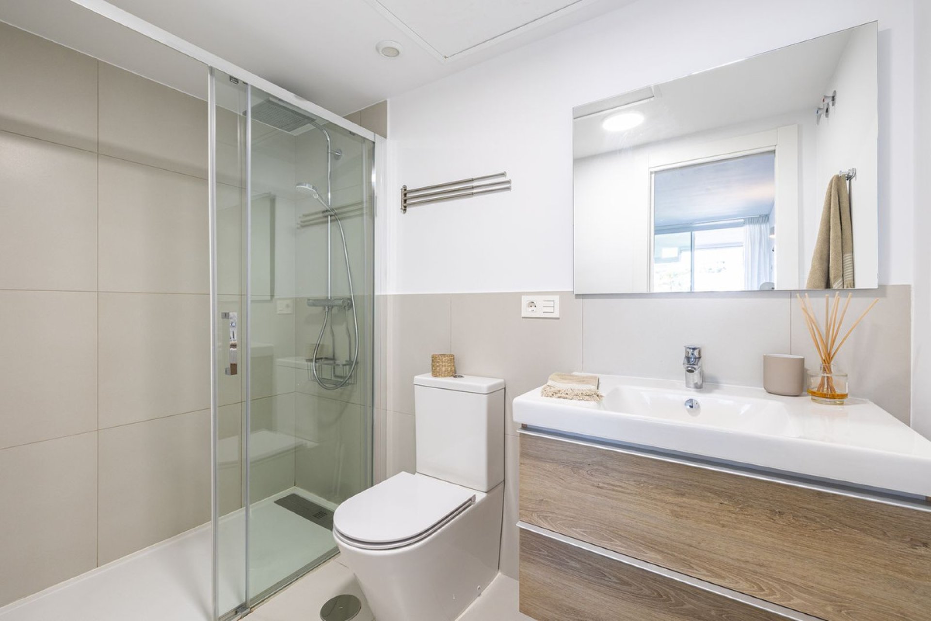 Resale - Ground floor apartment - Benalmádena - Benalmadena Costa