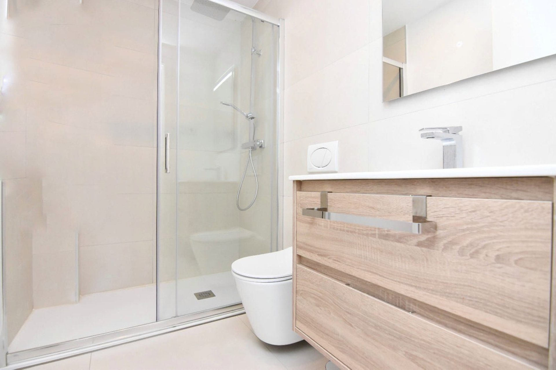 Resale - Ground floor apartment - Benalmádena - Benalmadena Pueblo