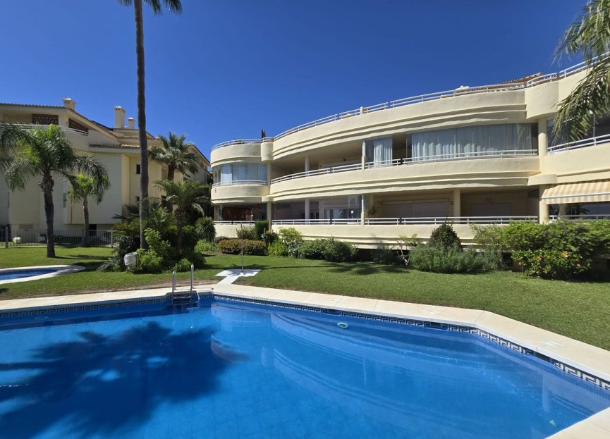 Resale - Ground floor apartment - Benalmádena - Torrequebrada