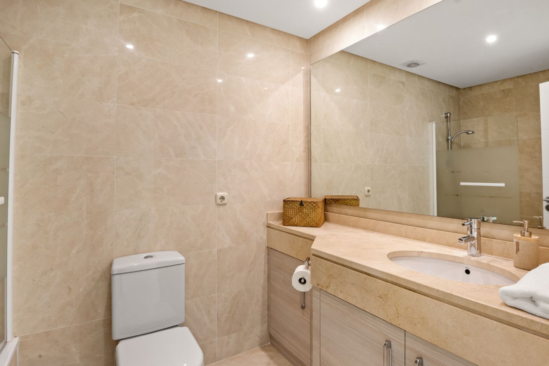 Resale - Ground floor apartment - Casares - Casares Centro