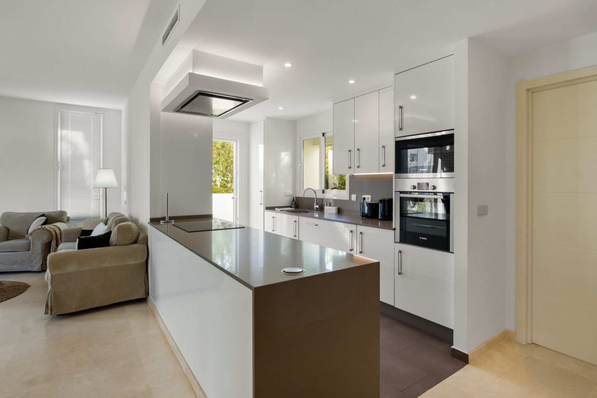 Resale - Ground floor apartment - Casares - Casares Centro