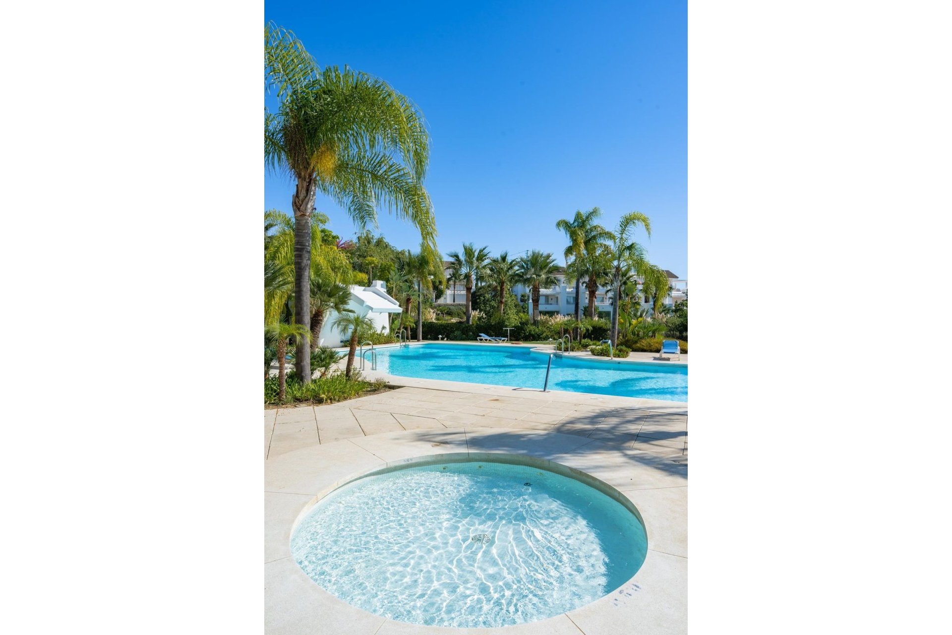 Resale - Ground floor apartment - Casares - Casares Centro