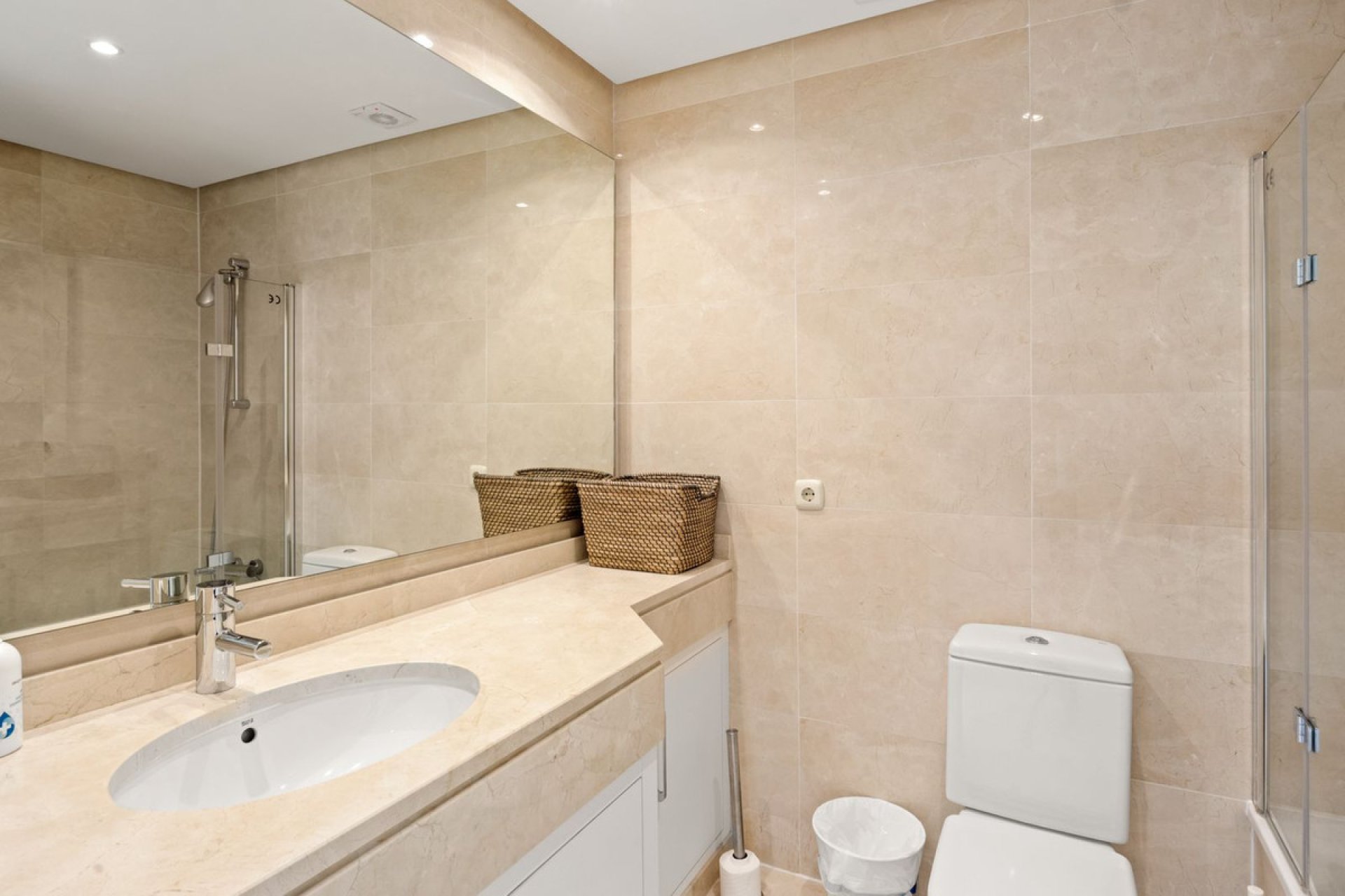 Resale - Ground floor apartment - Casares - Casares Centro