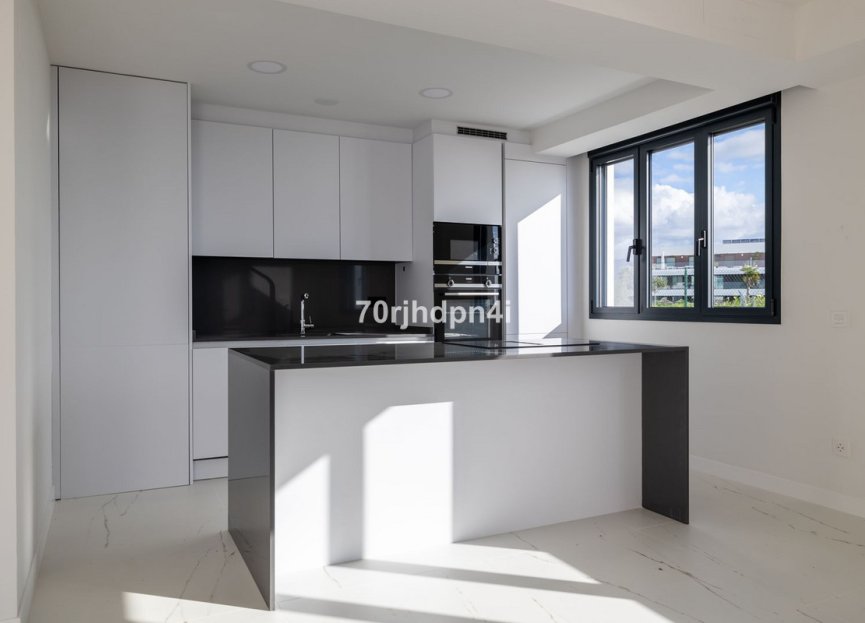 Resale - Ground floor apartment - Casares - Casares Centro