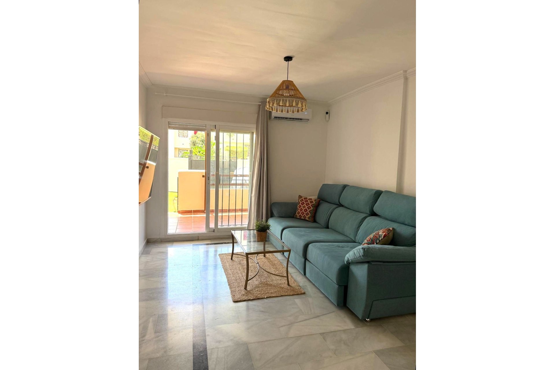 Resale - Ground floor apartment - Casares - Casares Playa