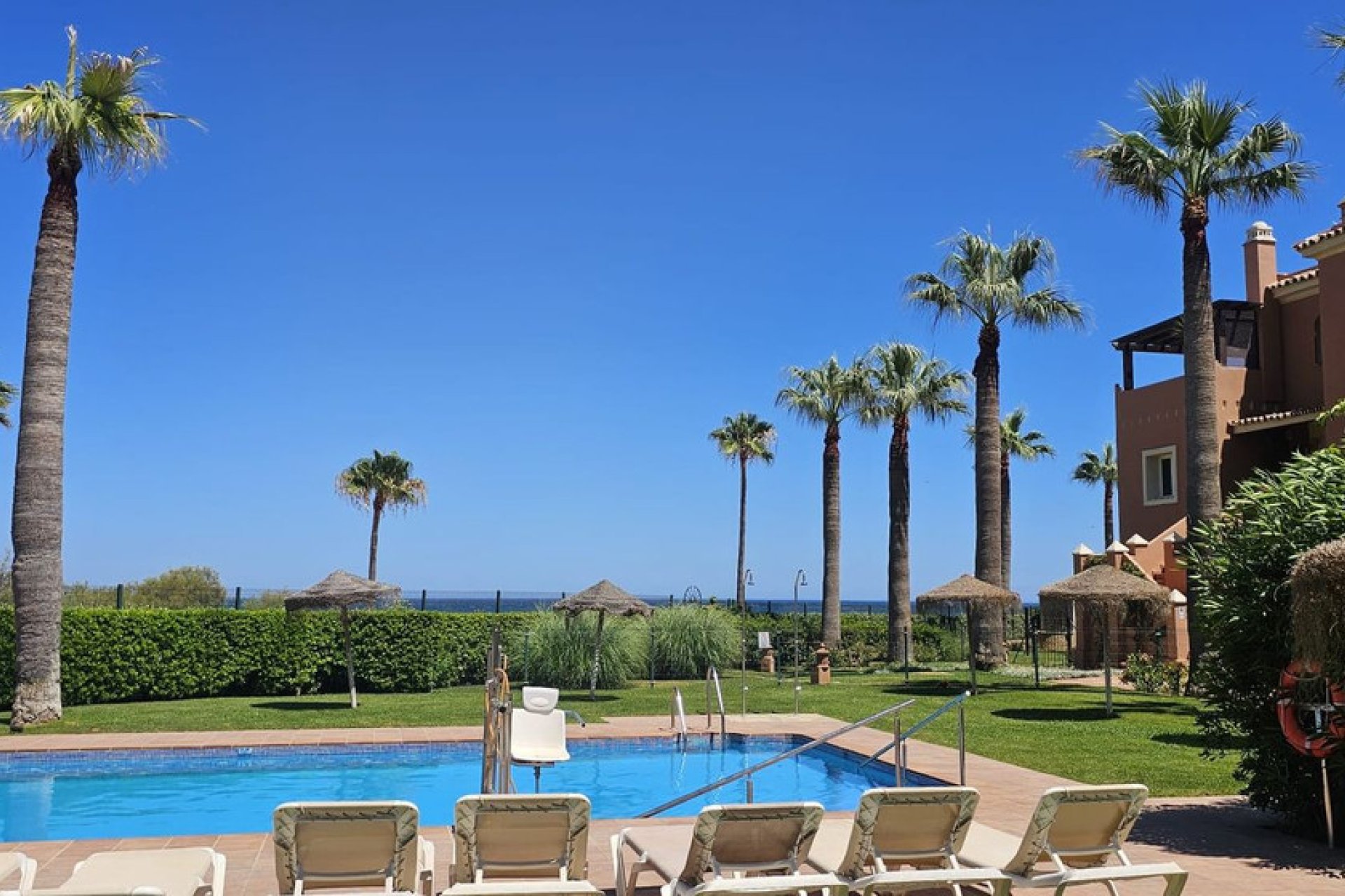 Resale - Ground floor apartment - Casares - Casares Playa