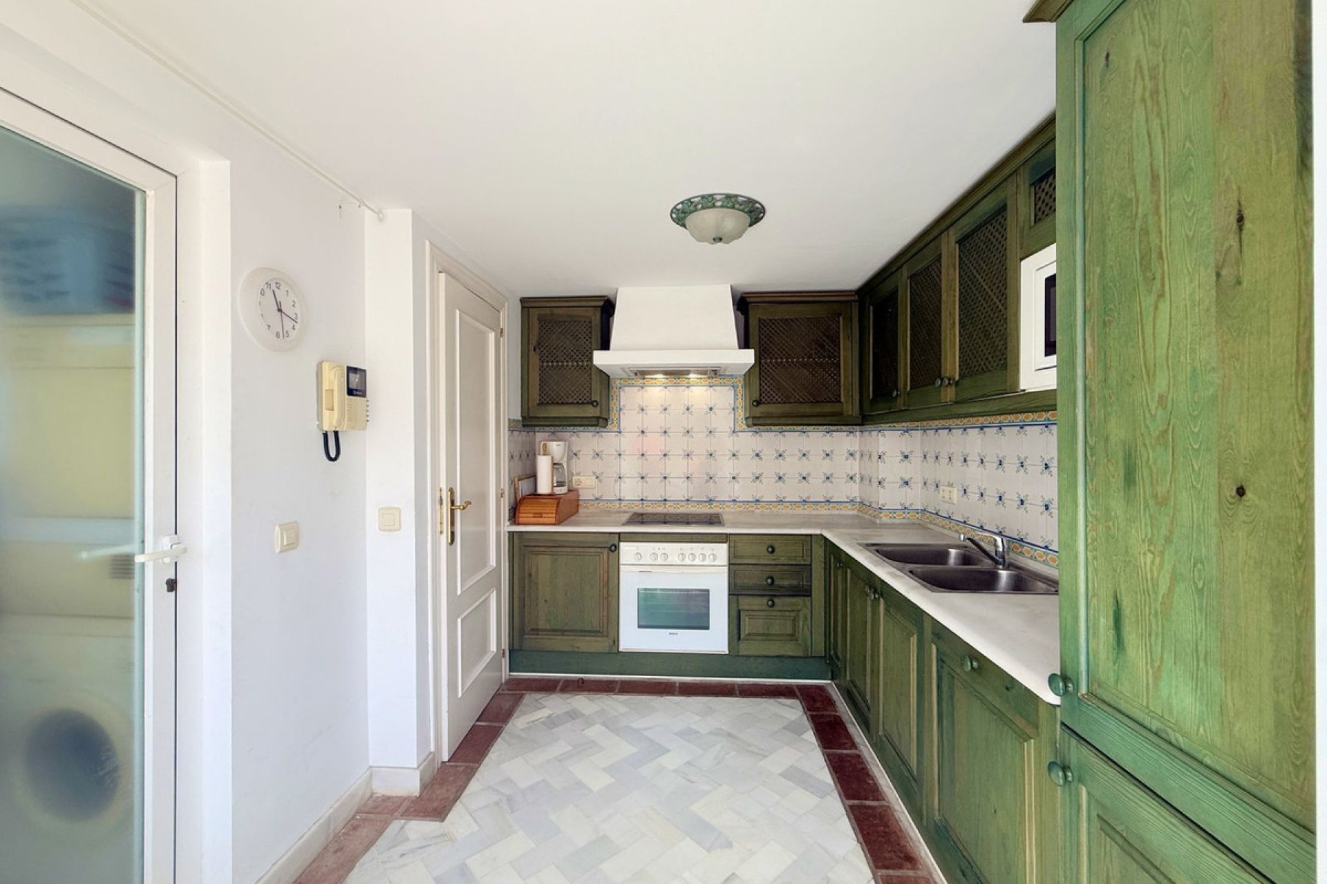 Resale - Ground floor apartment - Casares - Casares Playa