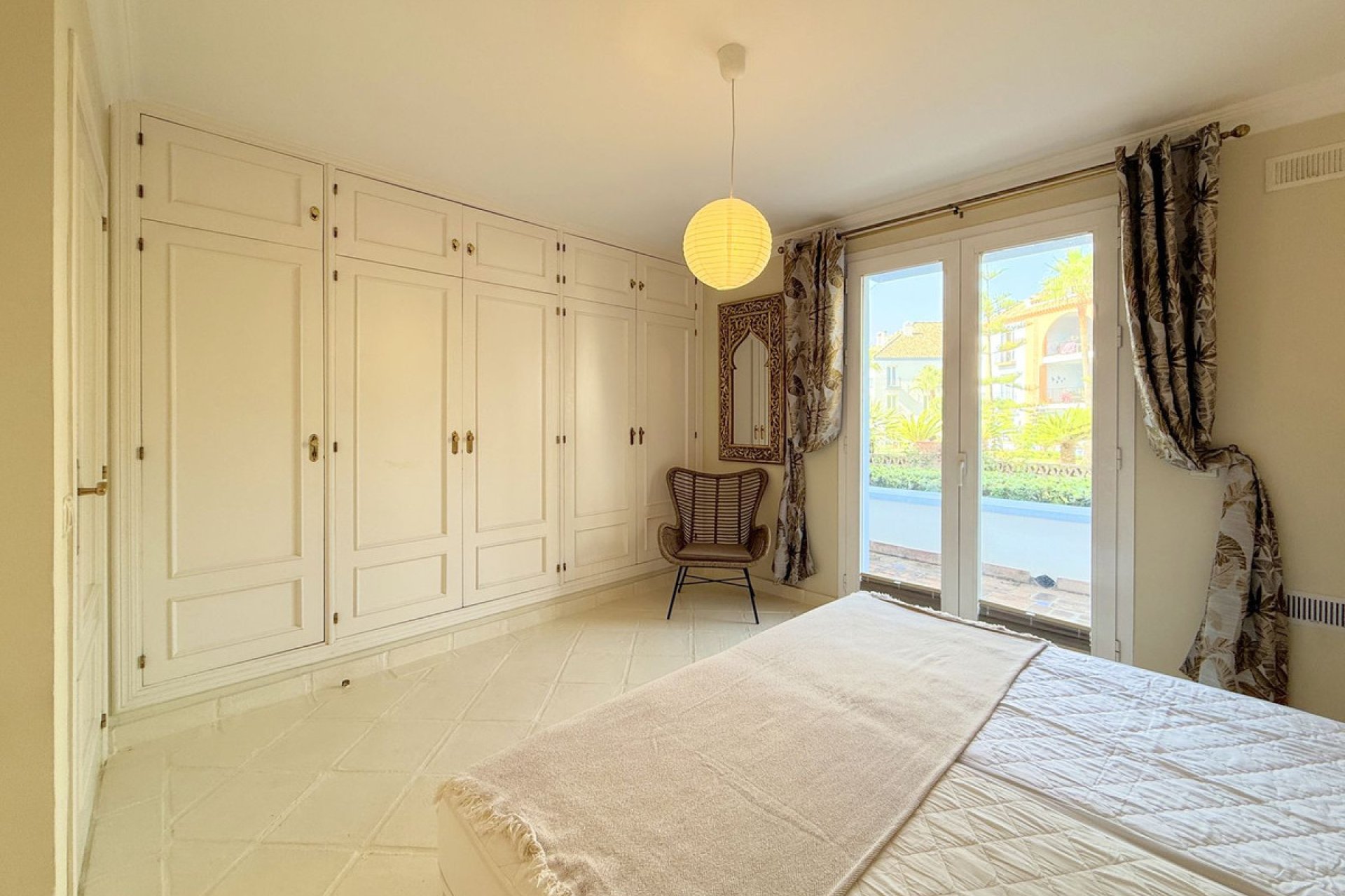 Resale - Ground floor apartment - Casares - Casares Playa