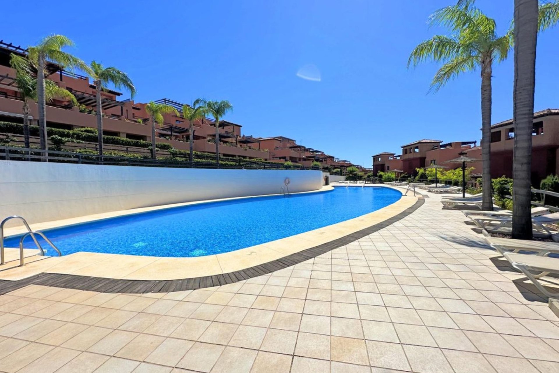 Resale - Ground floor apartment - Casares - Casares Playa