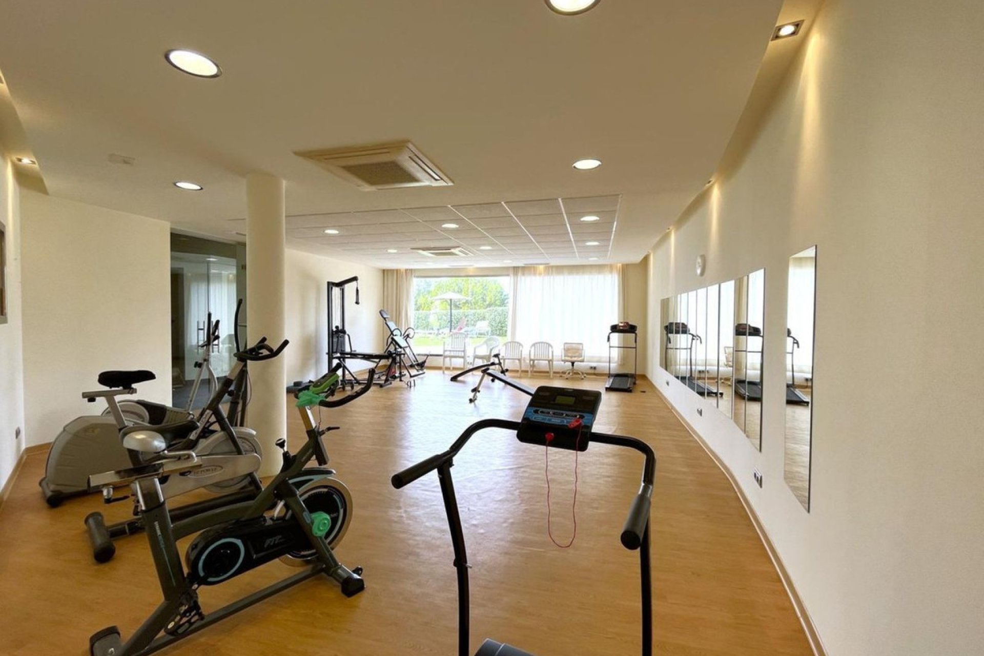 Resale - Ground floor apartment - Casares - Casares Playa