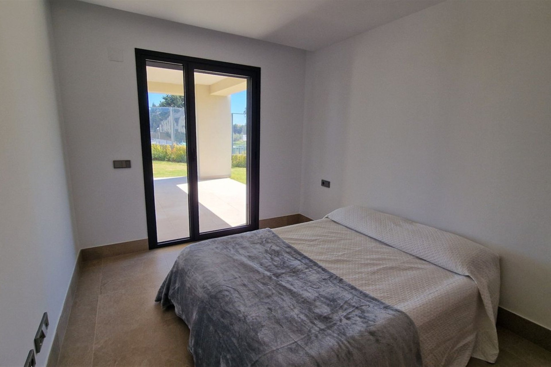 Resale - Ground floor apartment - Casares - Casares Playa