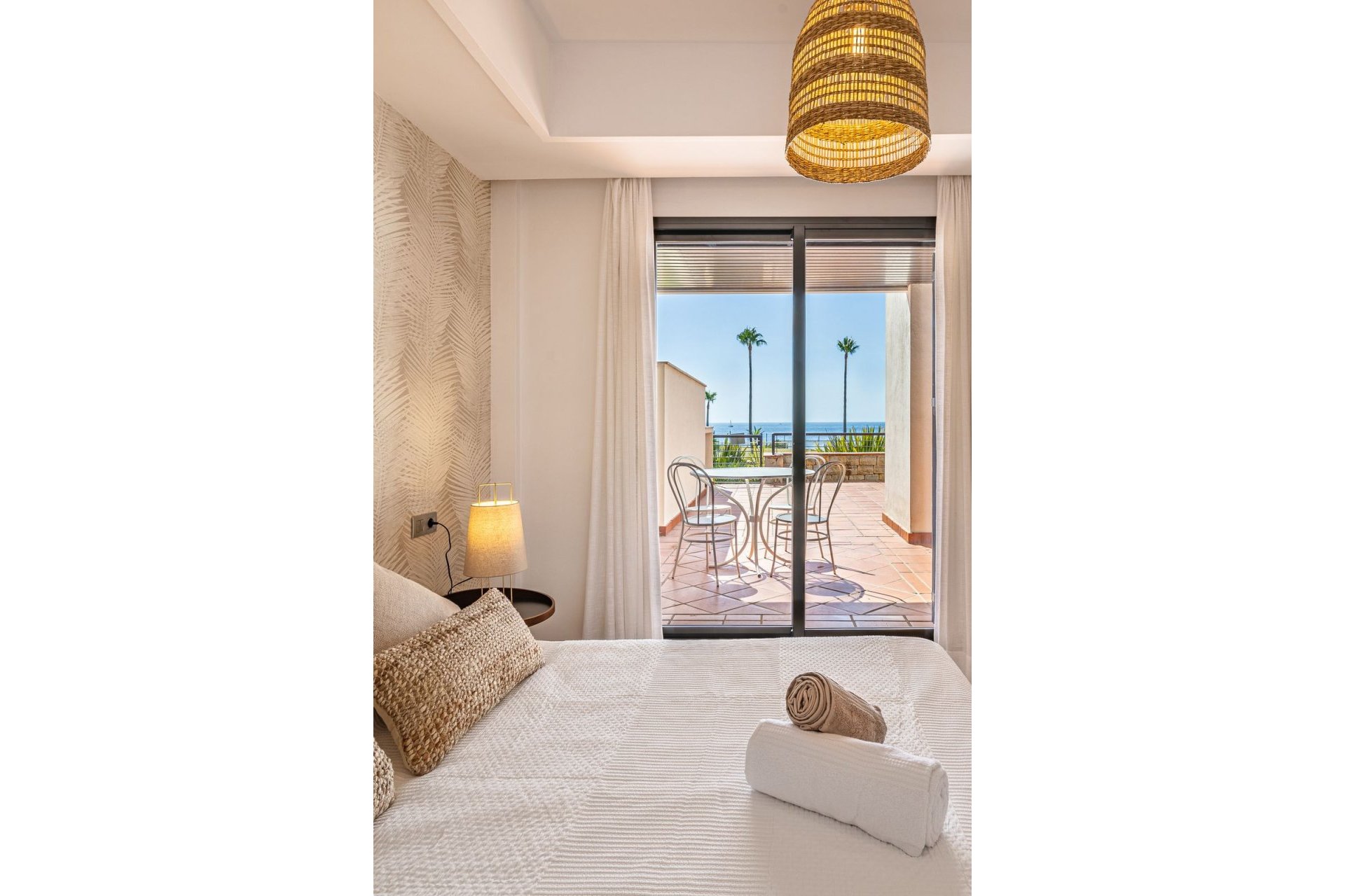 Resale - Ground floor apartment - Casares - Casares Playa