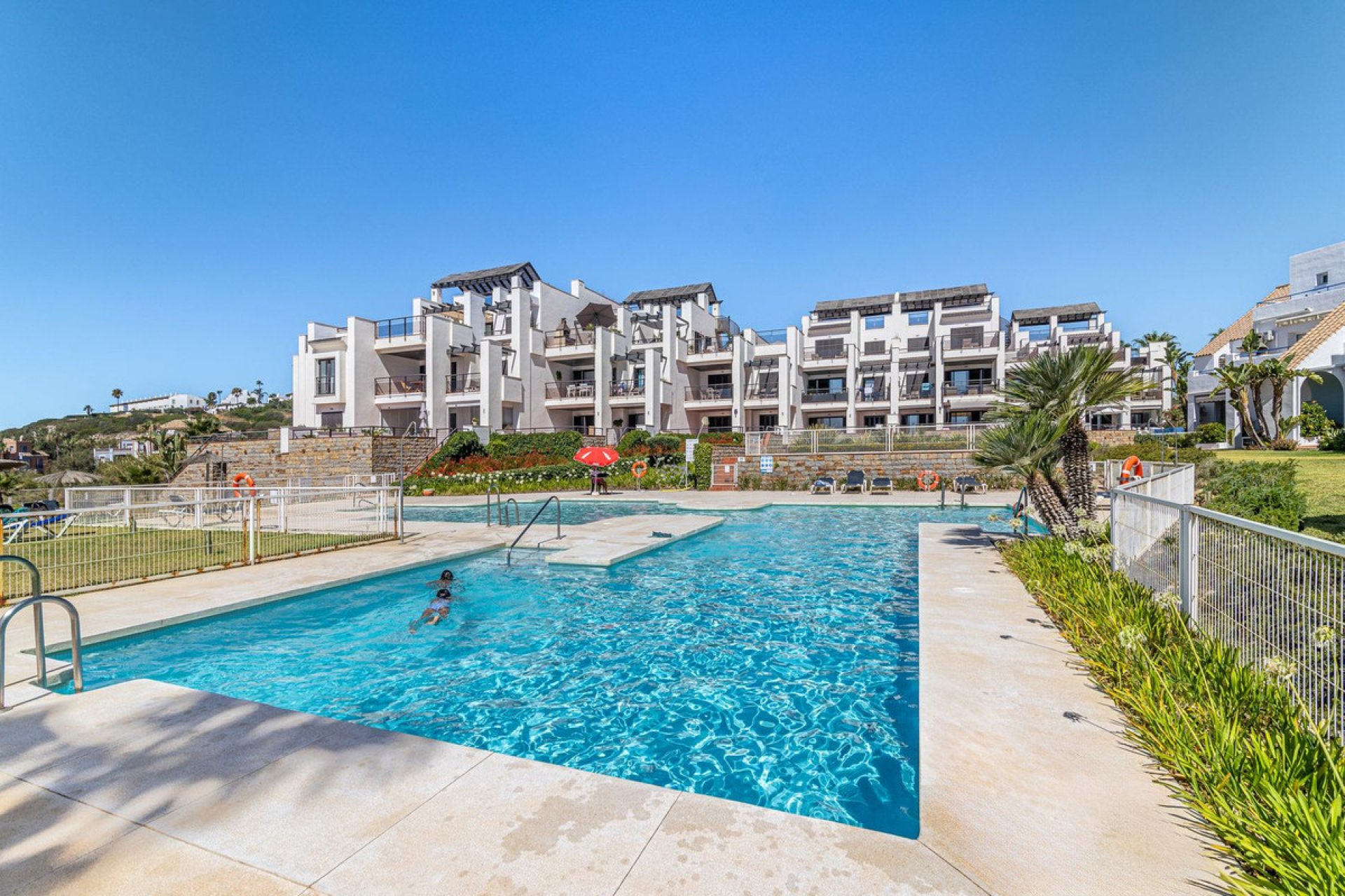 Resale - Ground floor apartment - Casares - Casares Playa