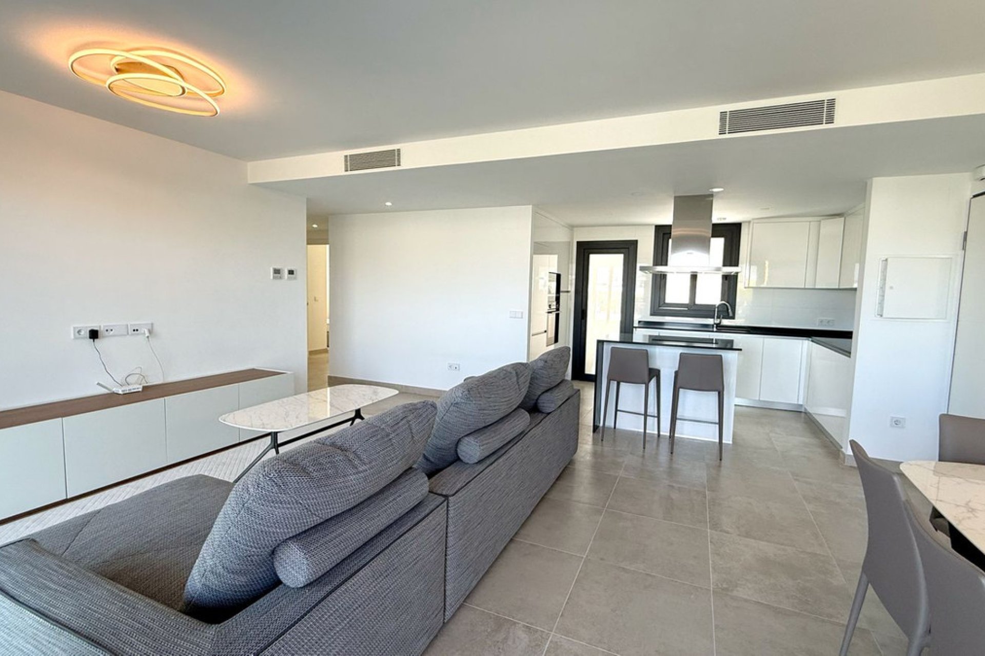 Resale - Ground floor apartment - Estepona - Atalaya