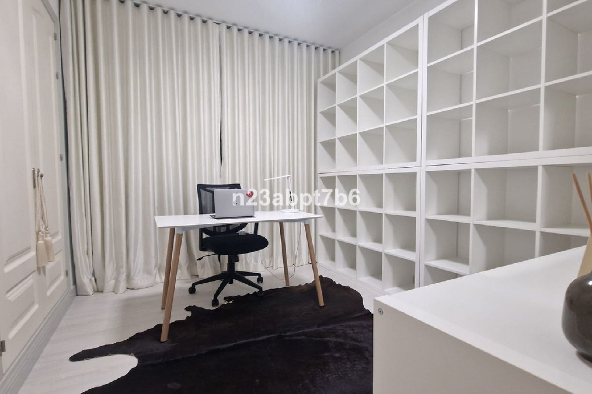 Resale - Ground floor apartment - Estepona - Atalaya