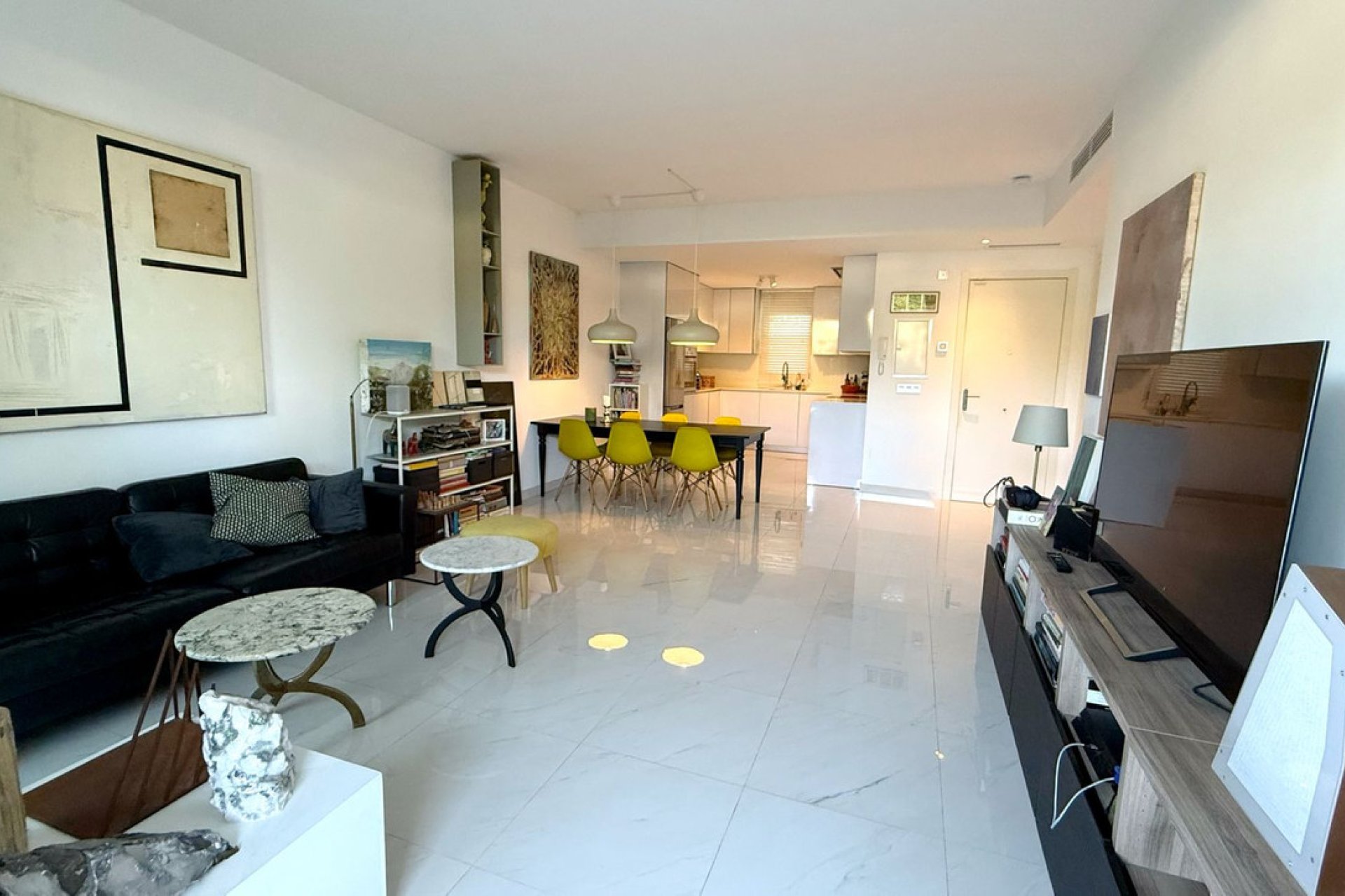 Resale - Ground floor apartment - Estepona - Bel Air