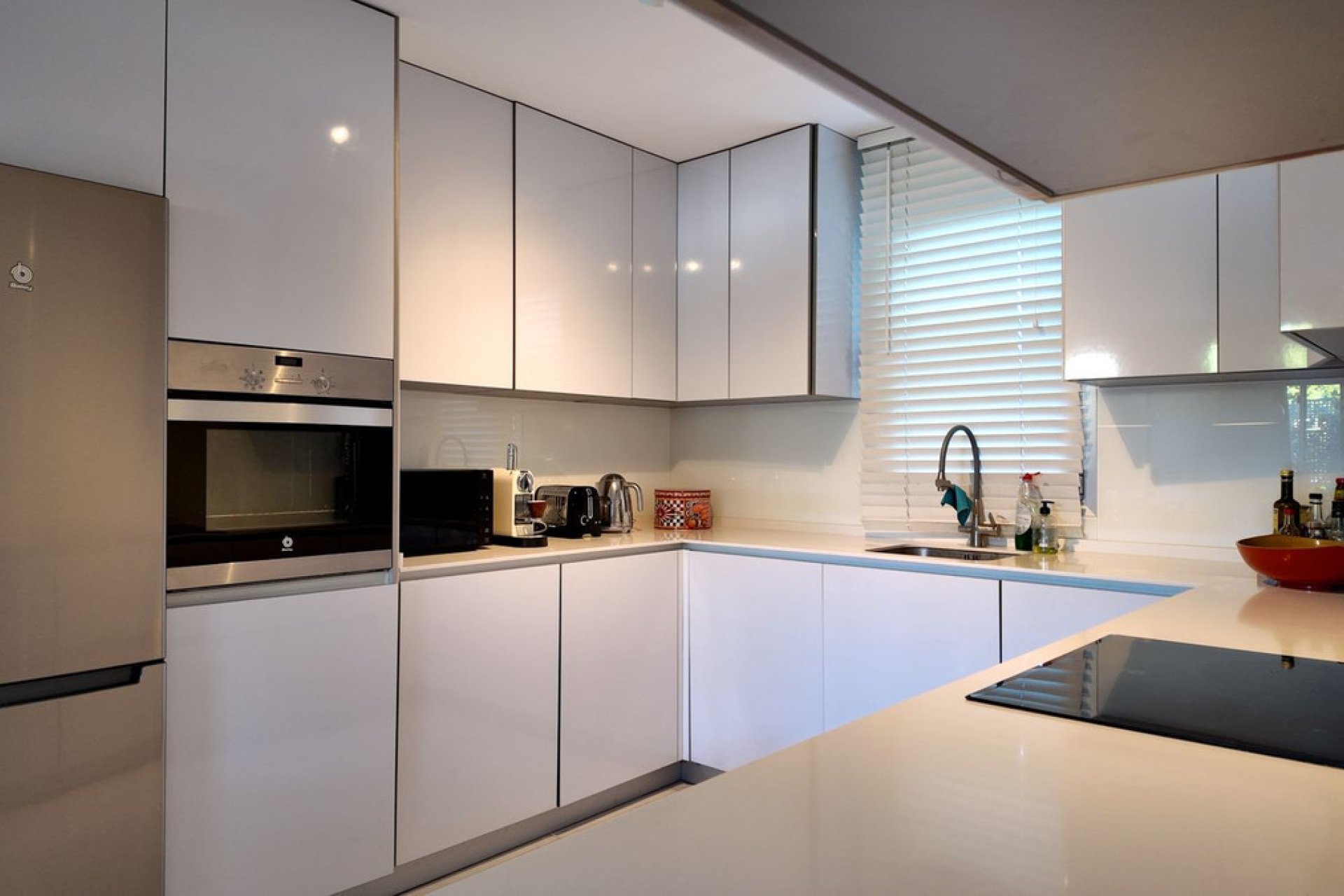 Resale - Ground floor apartment - Estepona - Bel Air