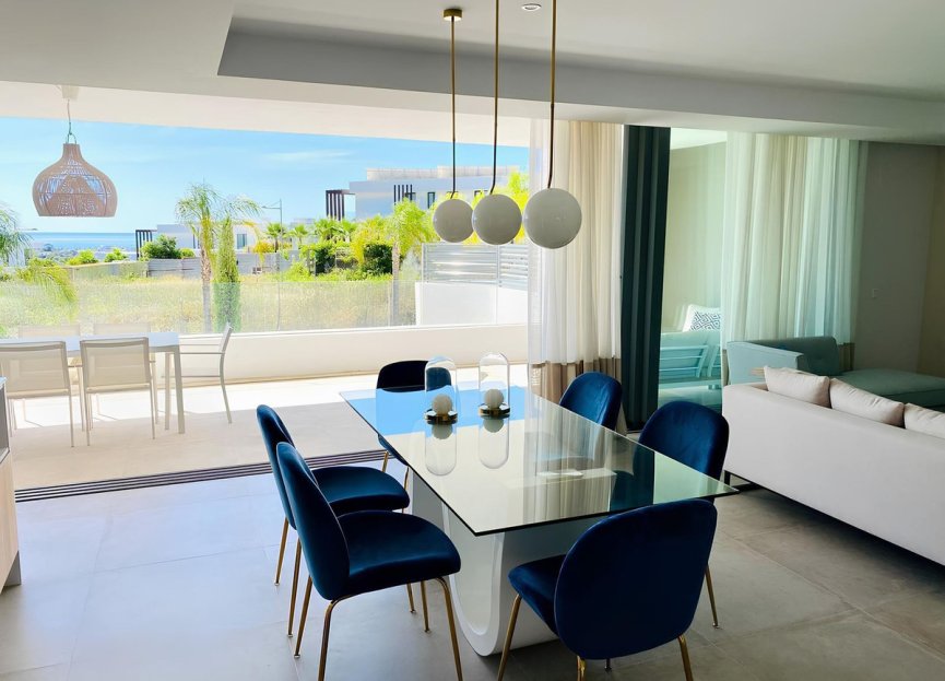 Resale - Ground floor apartment - Estepona - Cancelada