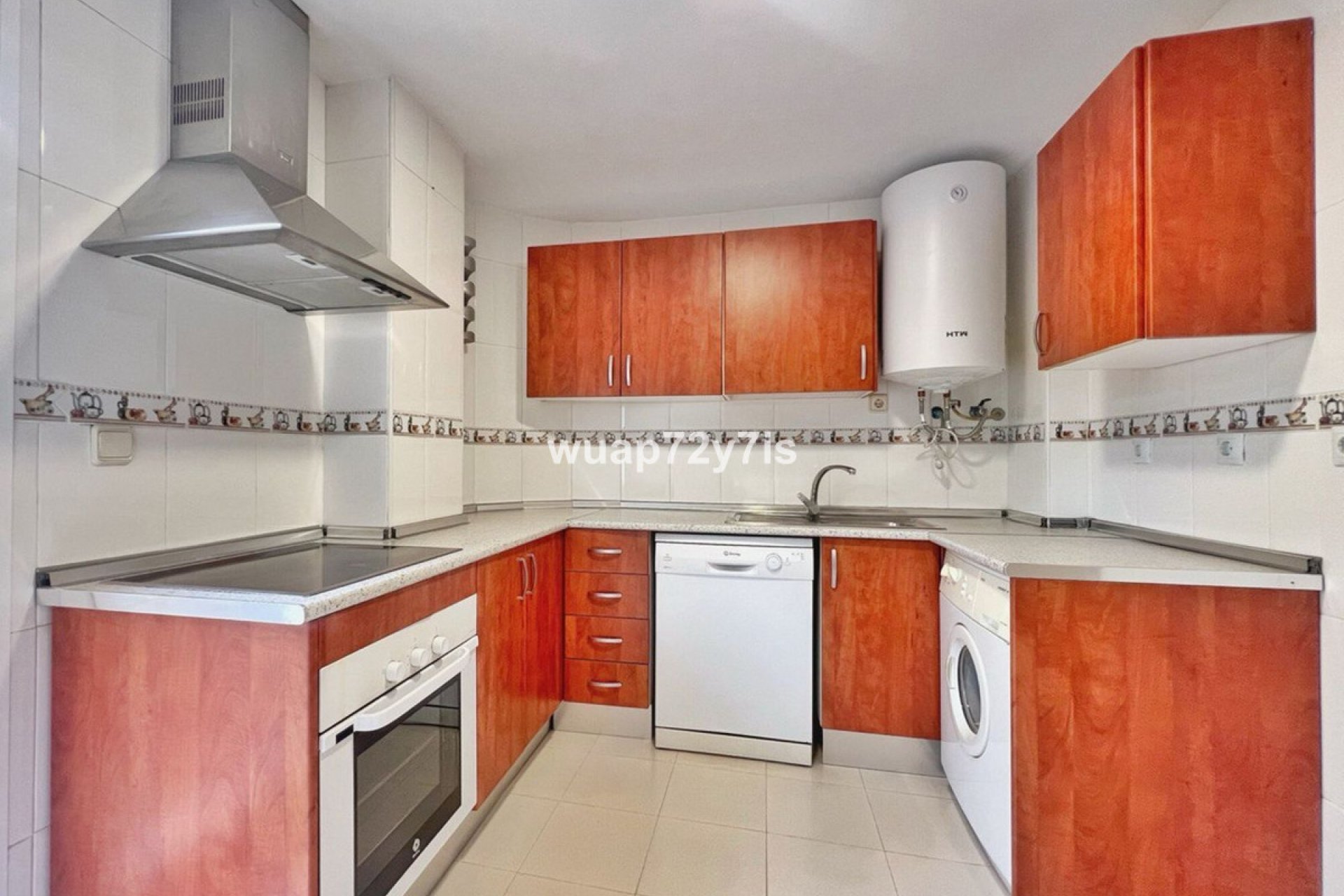 Resale - Ground floor apartment - Estepona - Costalita