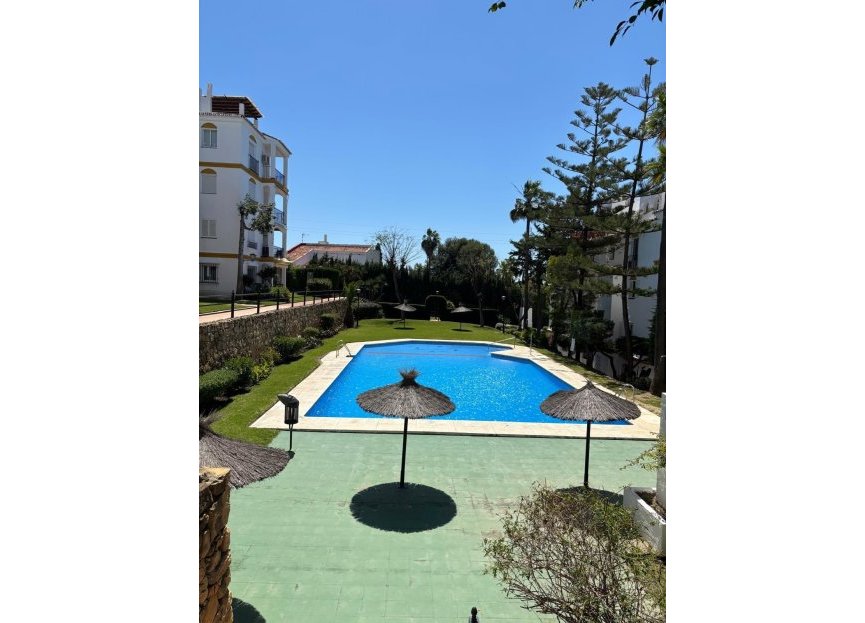 Resale - Ground floor apartment - Estepona - Estepona Centro