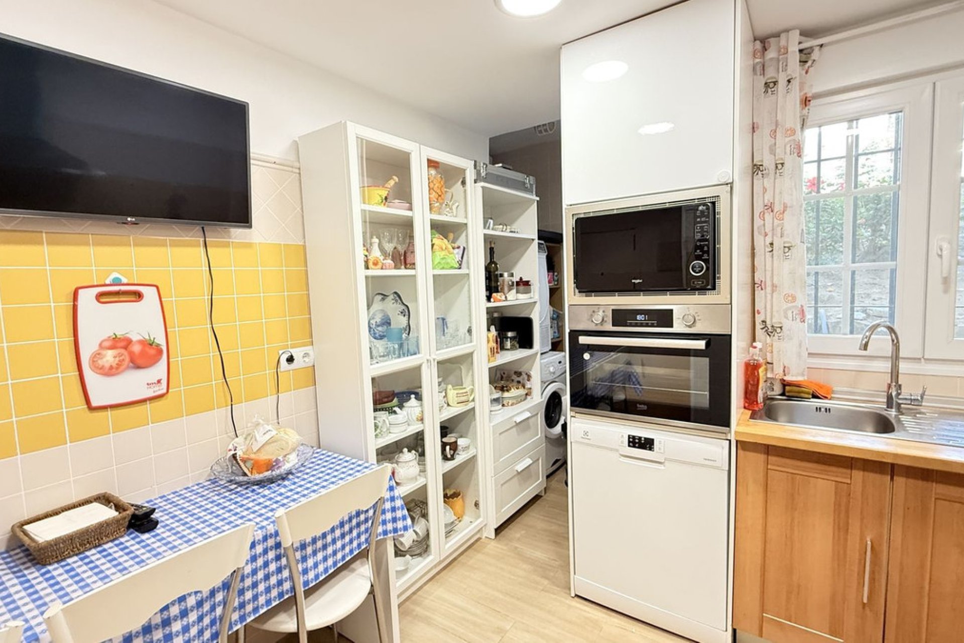 Resale - Ground floor apartment - Estepona - Estepona Centro