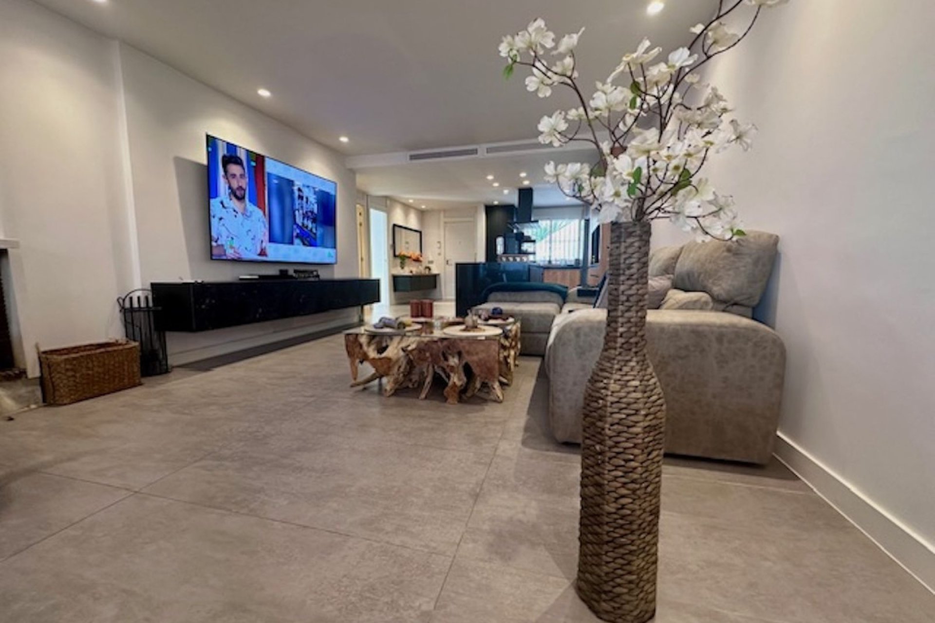 Resale - Ground floor apartment - Estepona - Estepona Centro