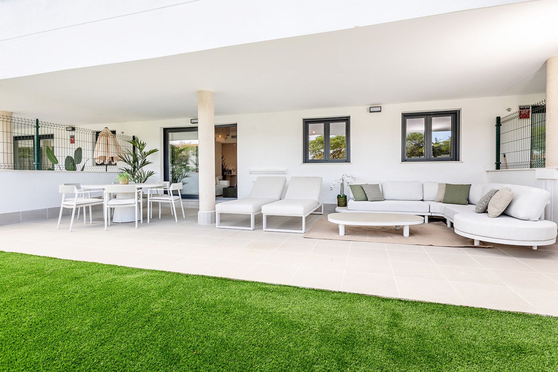 Resale - Ground floor apartment - Estepona - Estepona Centro