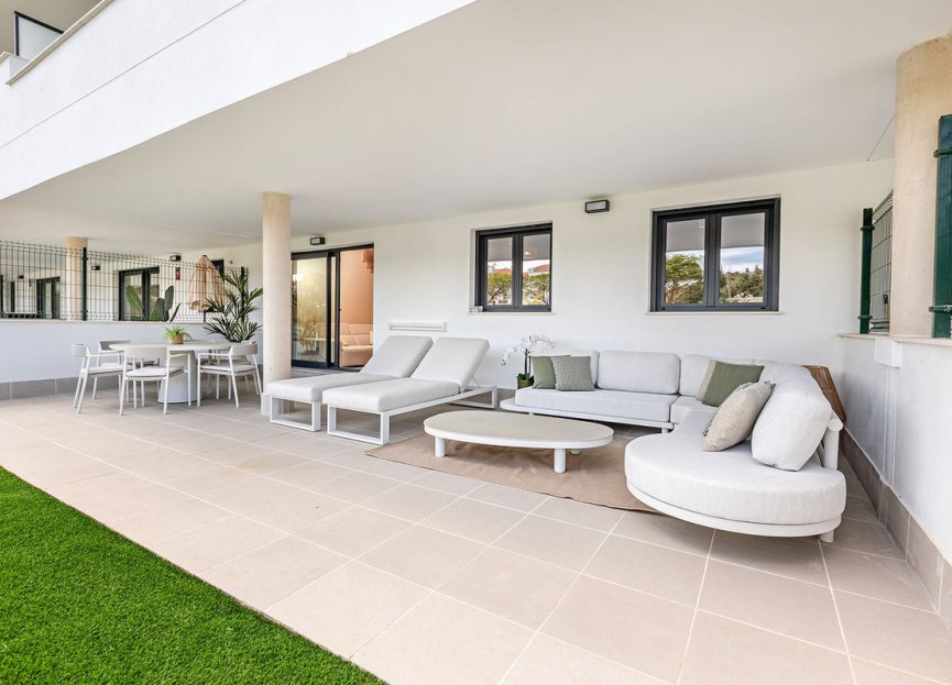 Resale - Ground floor apartment - Estepona - Estepona Centro