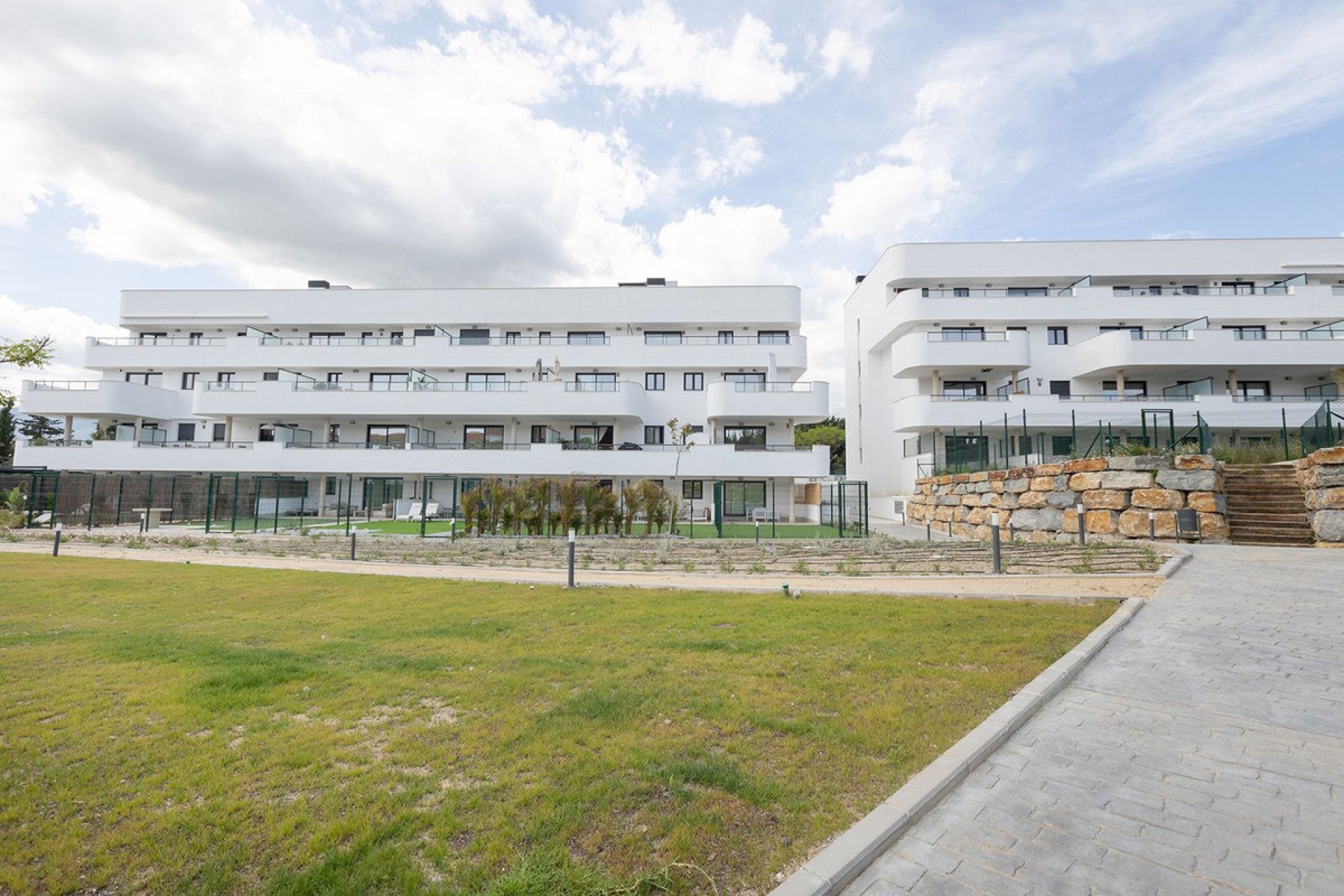 Resale - Ground floor apartment - Estepona - Estepona Centro