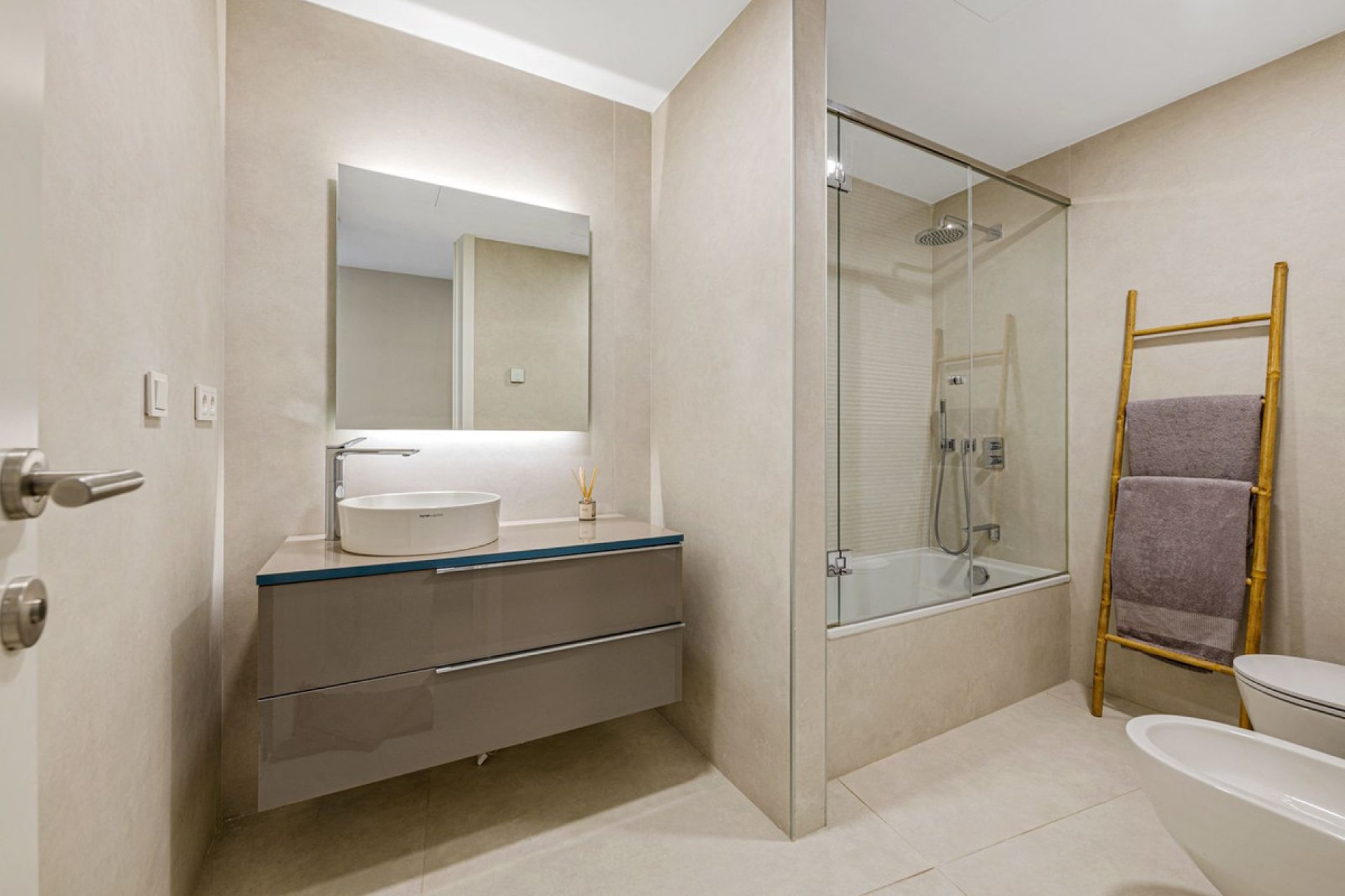 Resale - Ground floor apartment - Estepona - Estepona Centro