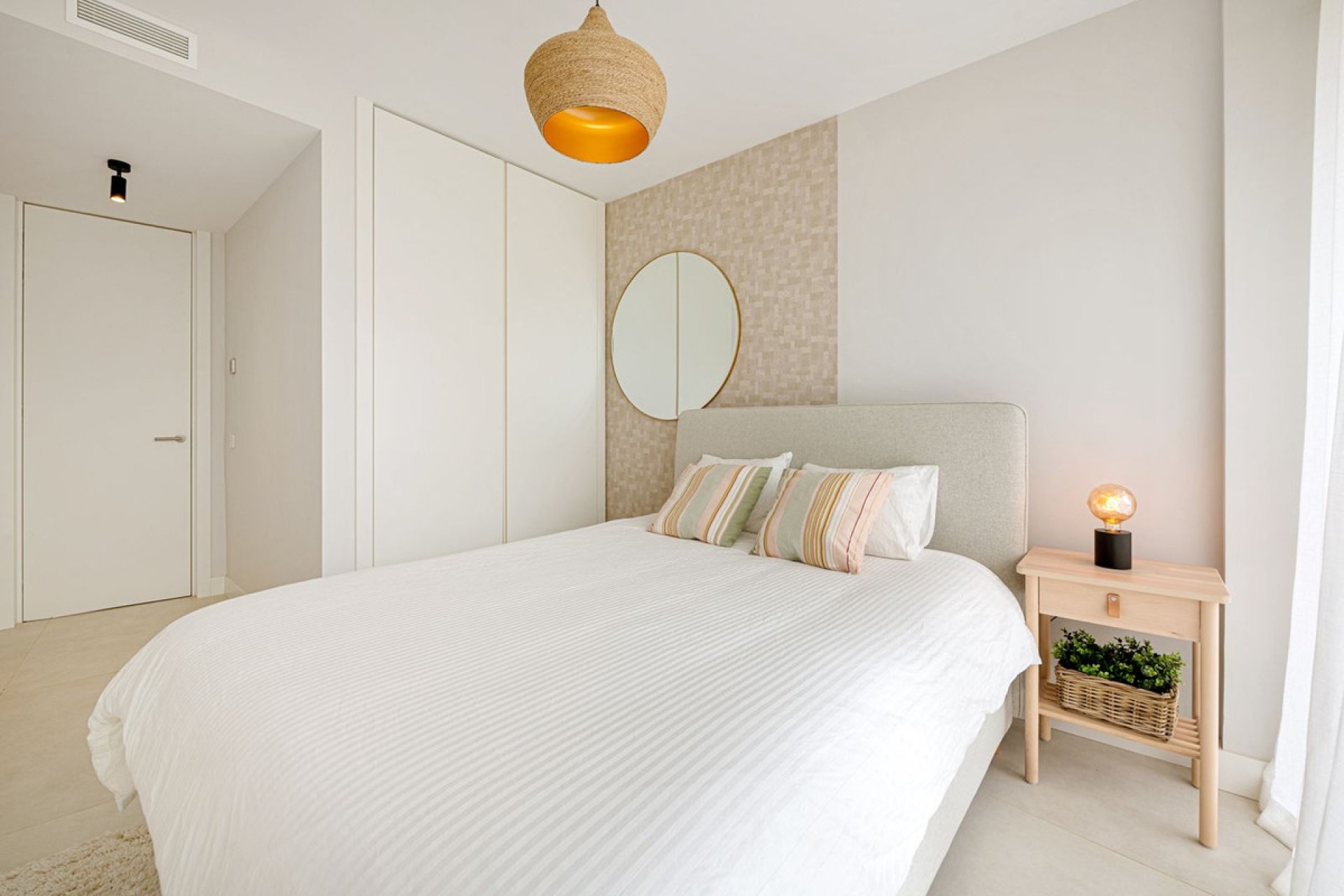 Resale - Ground floor apartment - Estepona - Estepona Centro