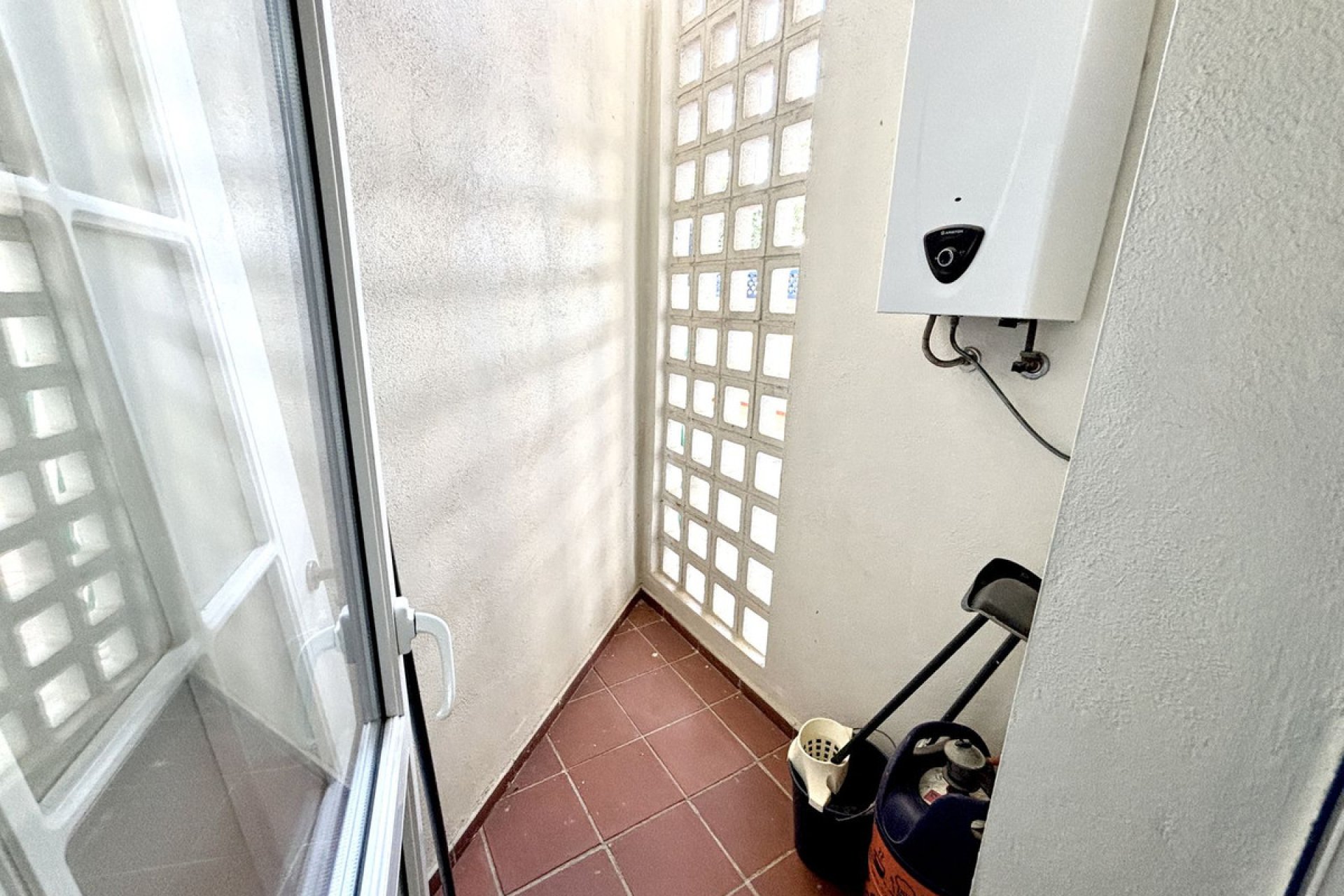 Resale - Ground floor apartment - Estepona - Estepona Centro