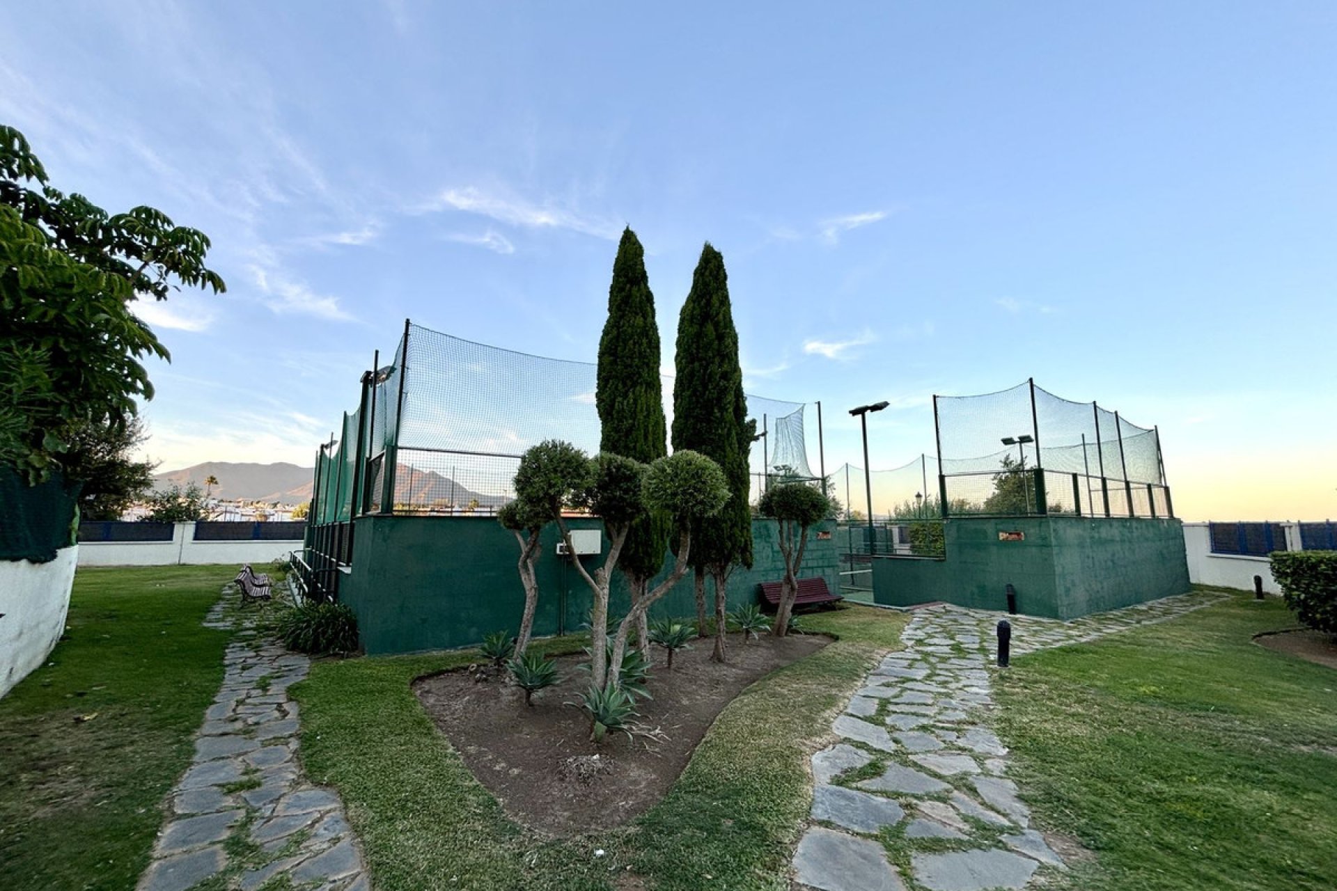 Resale - Ground floor apartment - Estepona - Estepona Centro