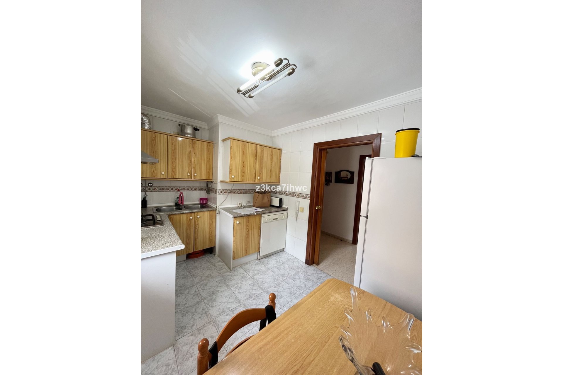 Resale - Ground floor apartment - Estepona - Estepona Centro