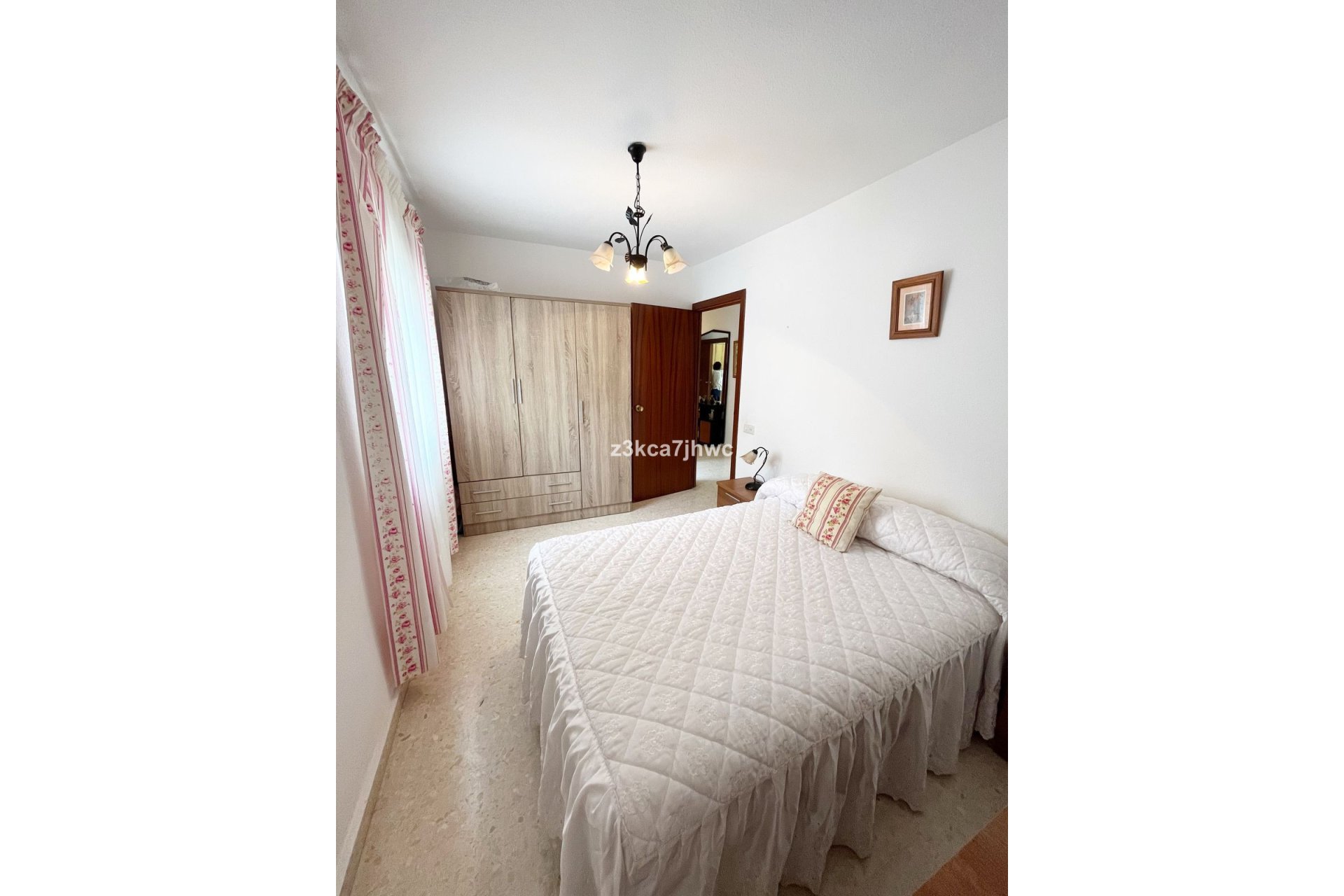 Resale - Ground floor apartment - Estepona - Estepona Centro