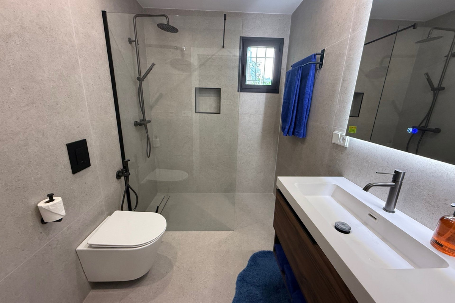 Resale - Ground floor apartment - Estepona - Estepona Centro