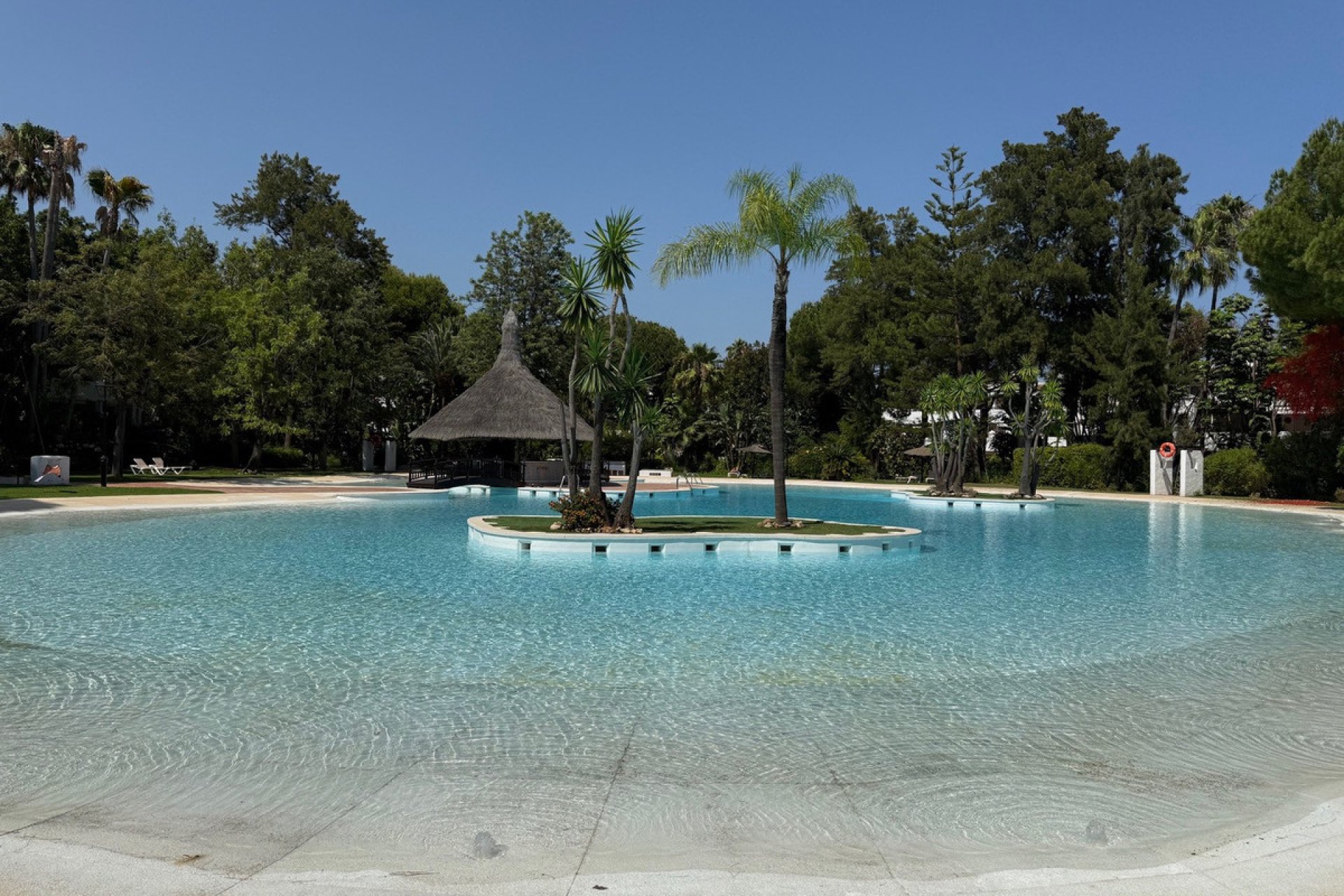 Resale - Ground floor apartment - Estepona - Estepona Centro