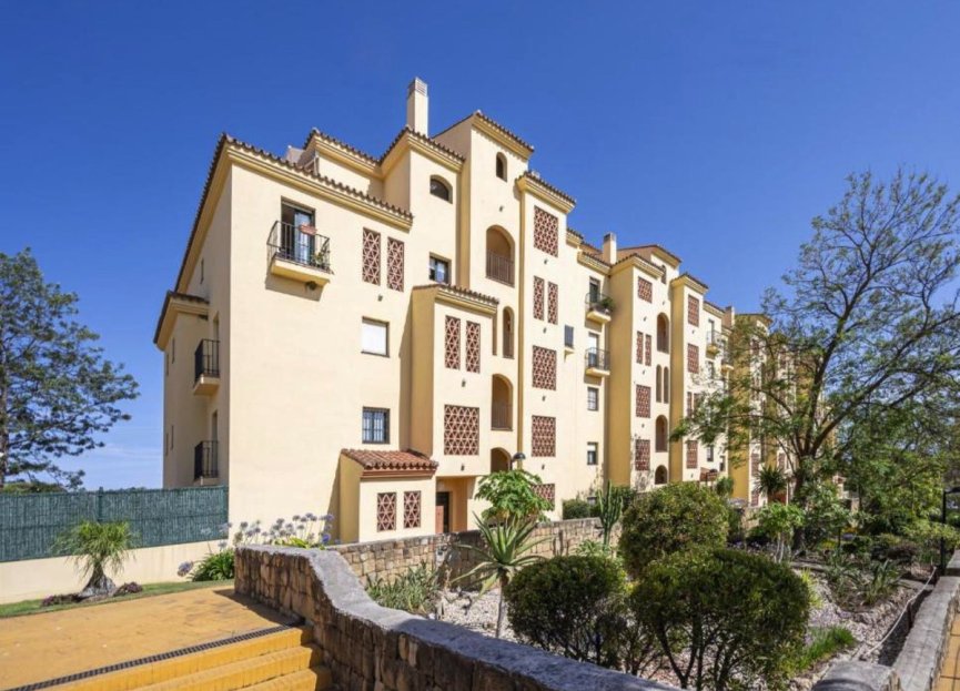 Resale - Ground floor apartment - Estepona - Estepona Centro
