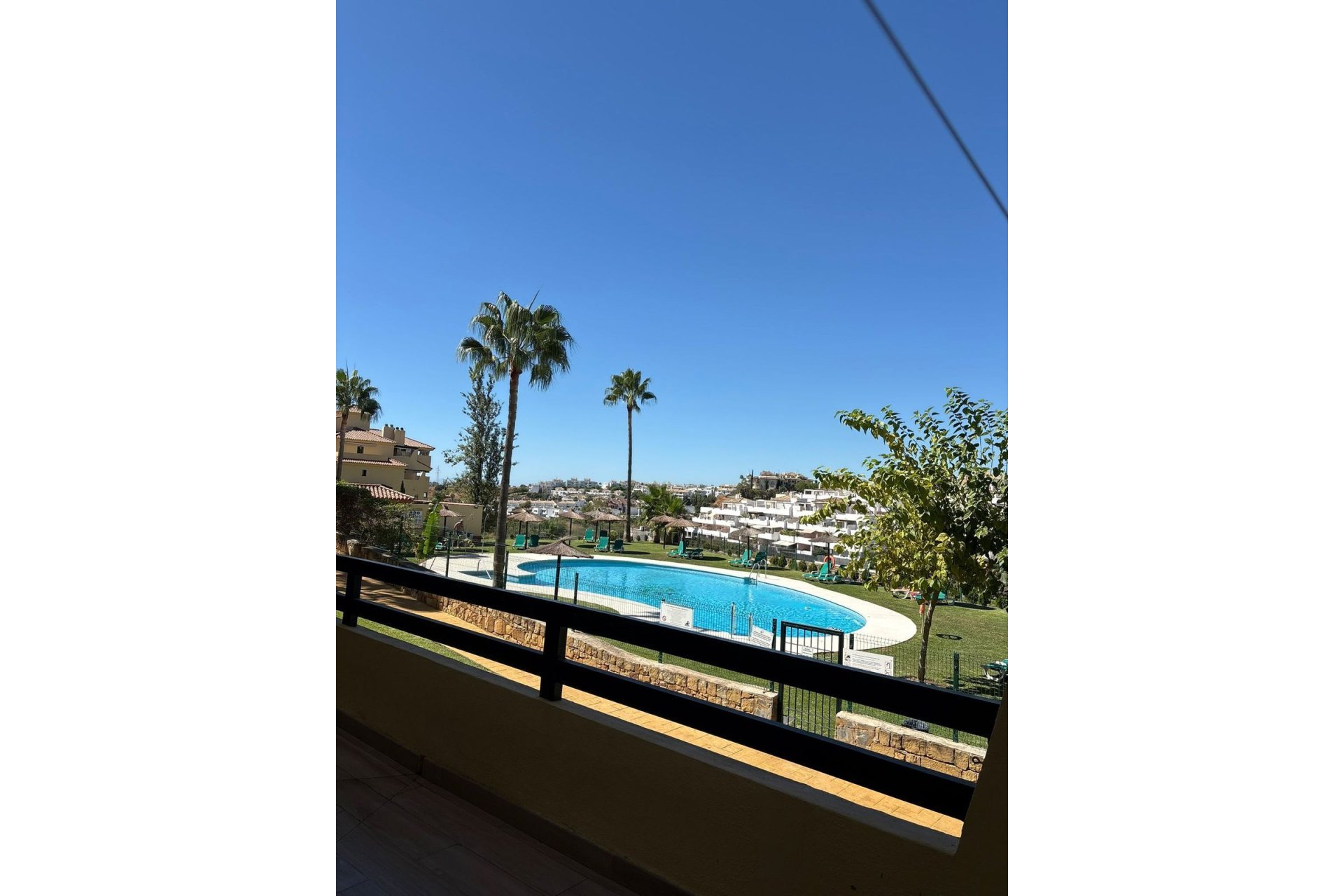 Resale - Ground floor apartment - Estepona - Estepona Centro