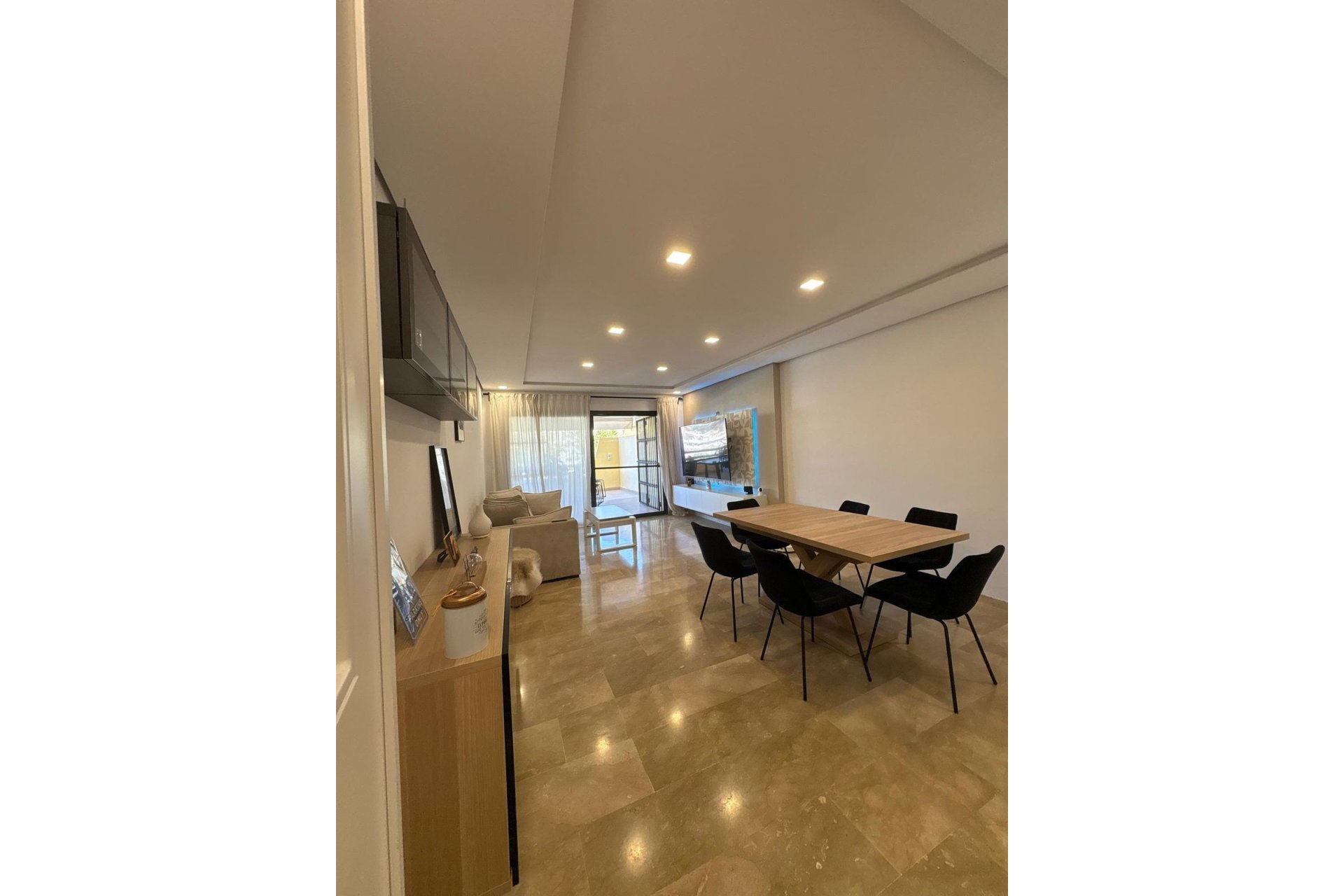 Resale - Ground floor apartment - Estepona - Estepona Centro