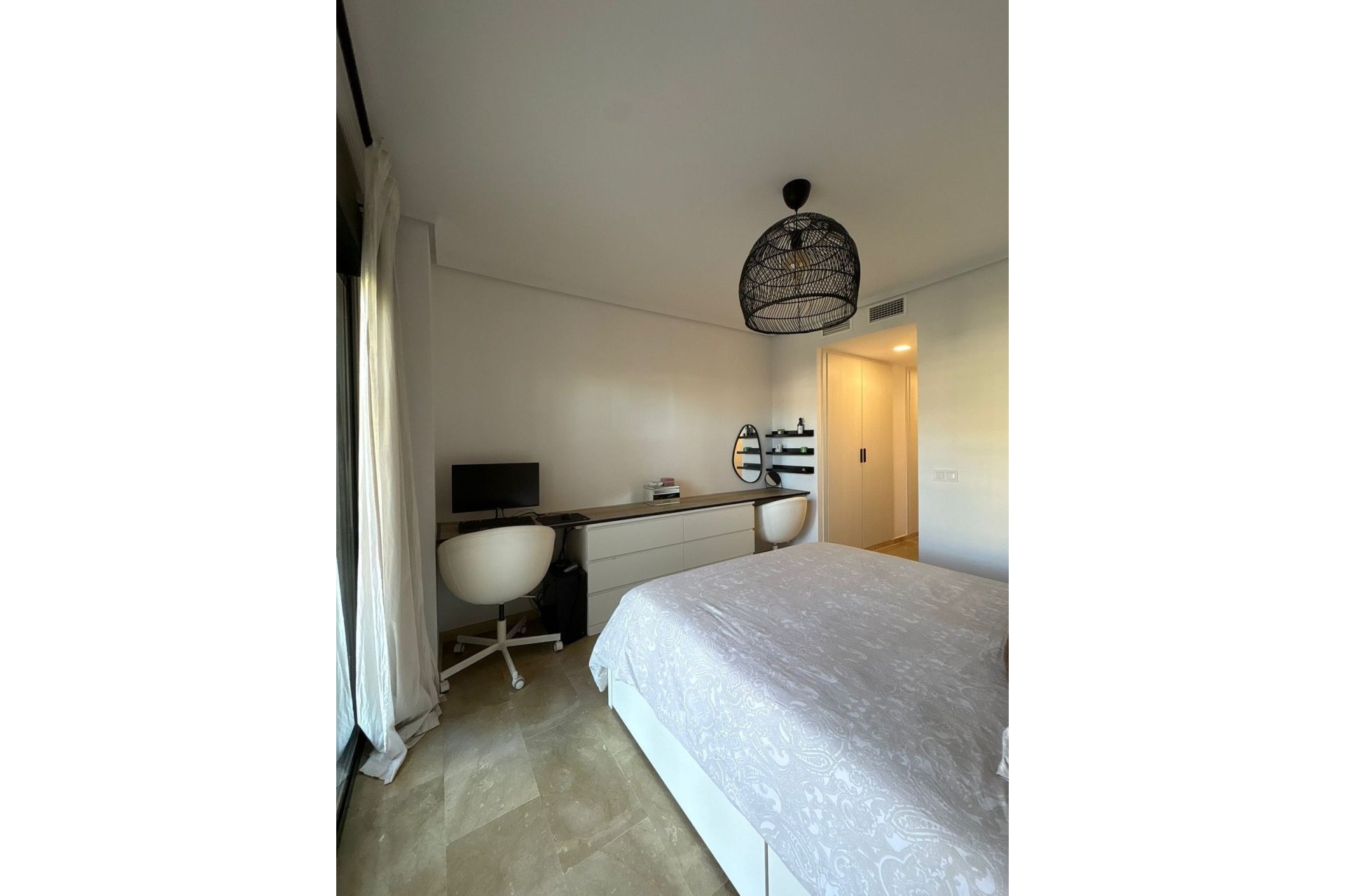 Resale - Ground floor apartment - Estepona - Estepona Centro