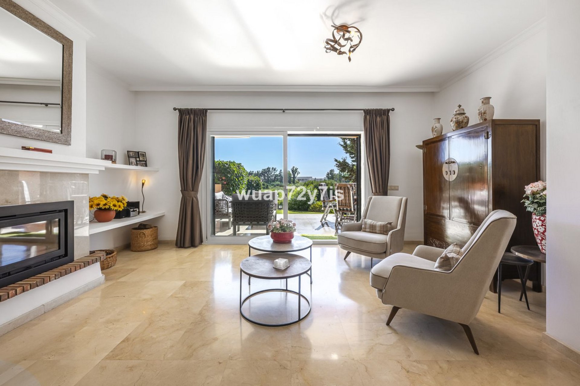 Resale - Ground floor apartment - Estepona - Estepona Centro