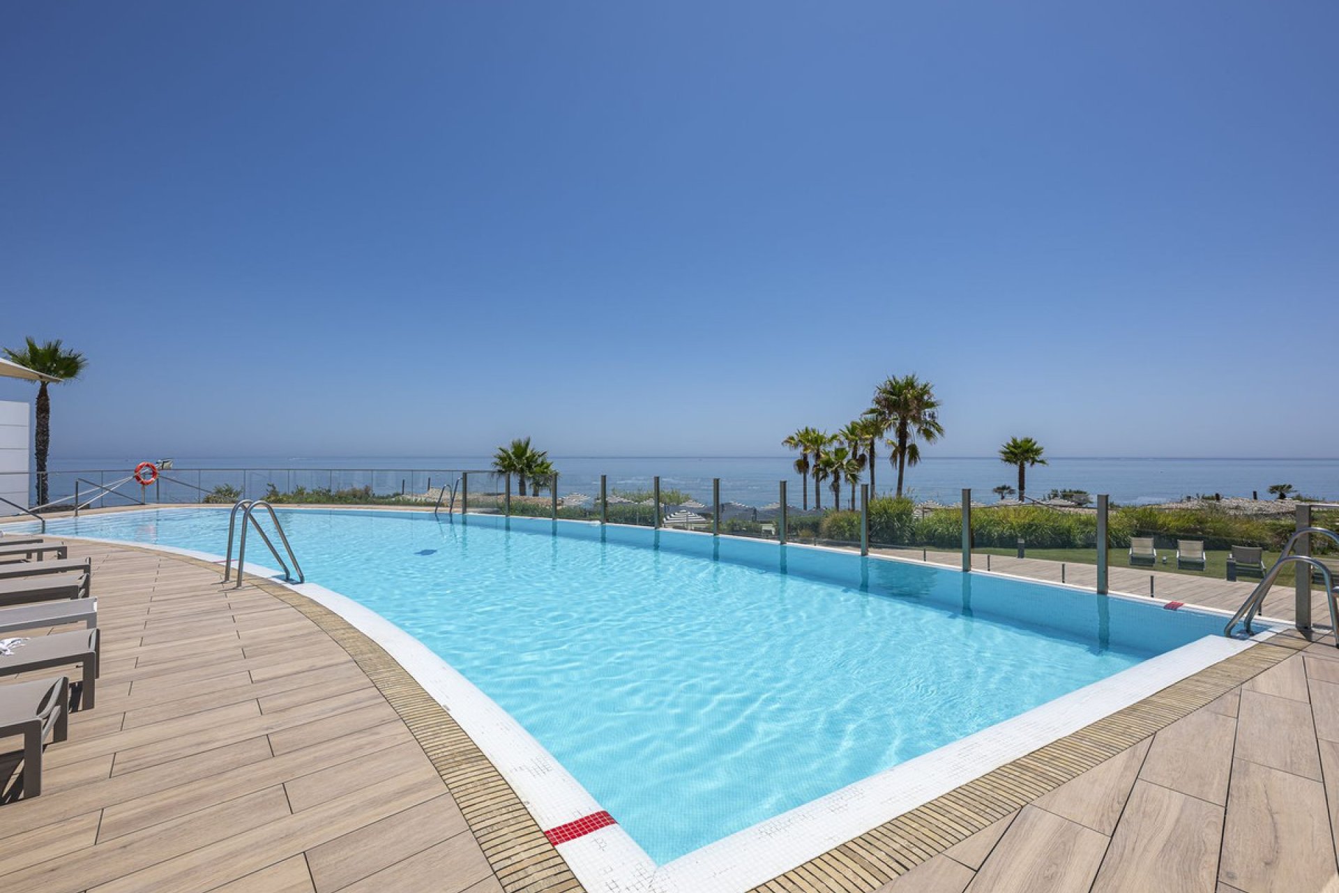 Resale - Ground floor apartment - Estepona - Estepona Centro