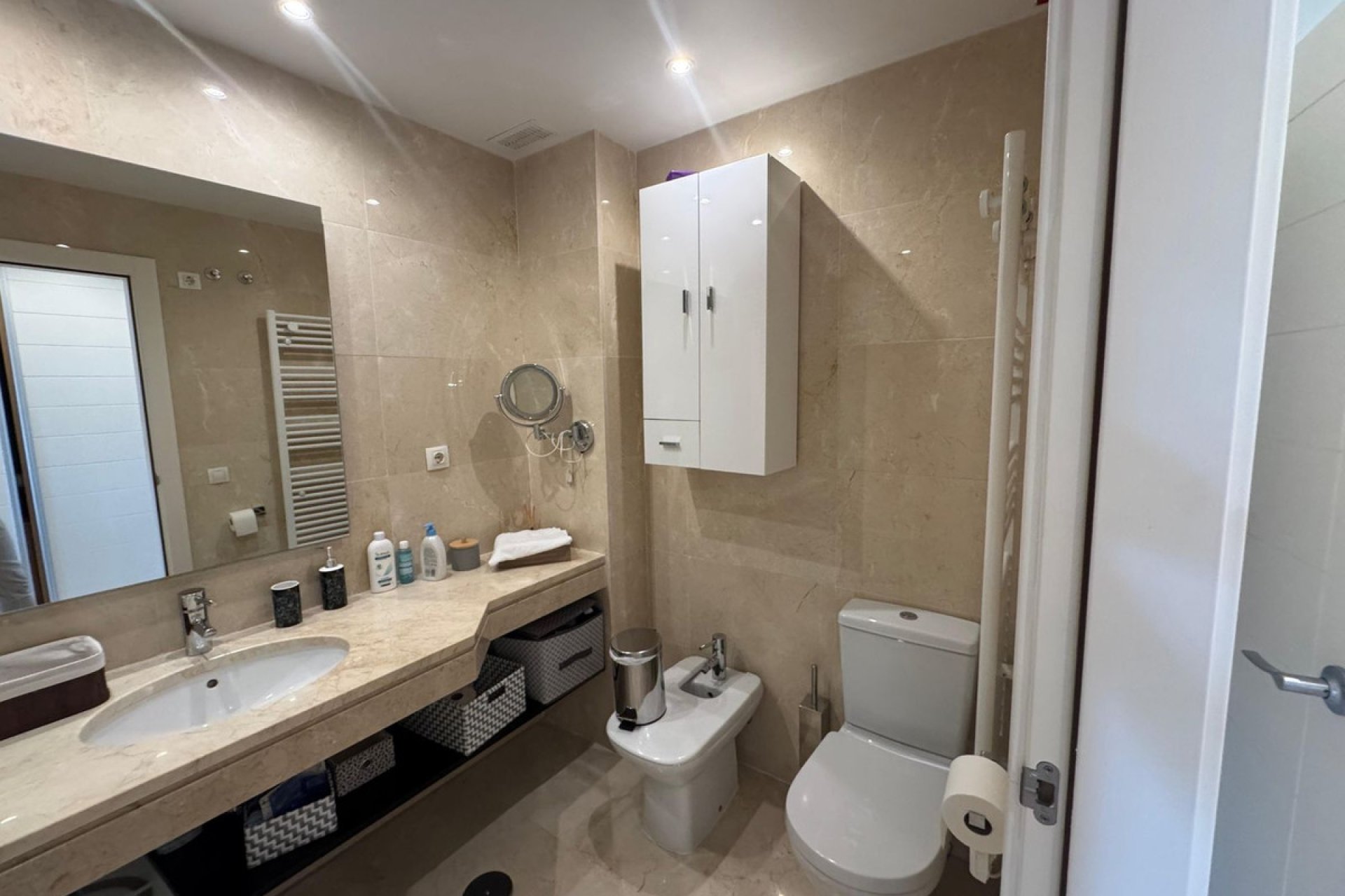 Resale - Ground floor apartment - Estepona - Estepona Centro